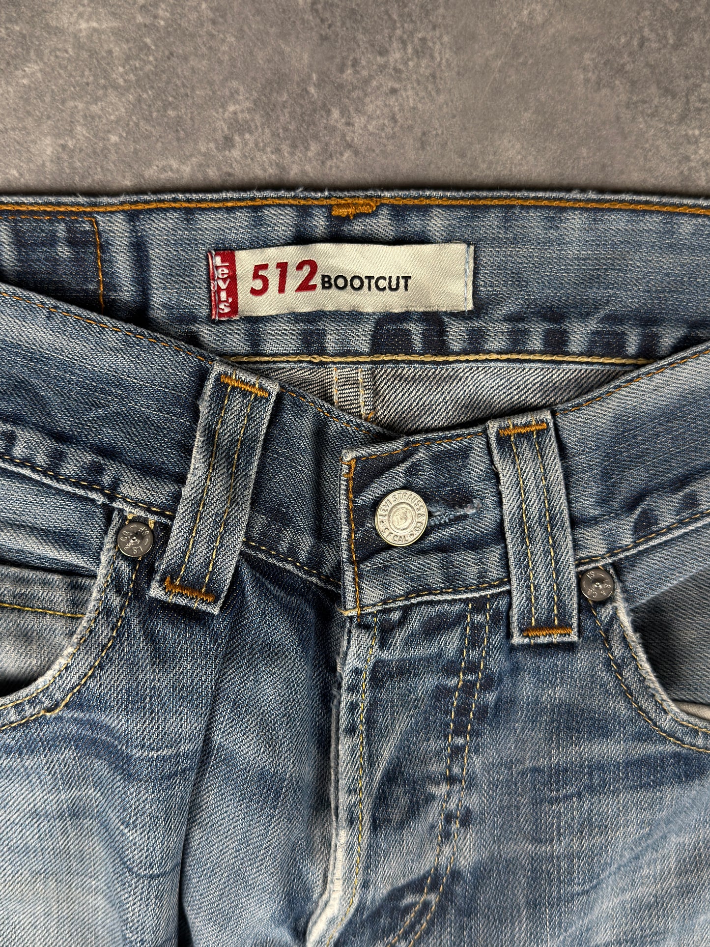 Levi’s bootcut Jeans (W30/L30)