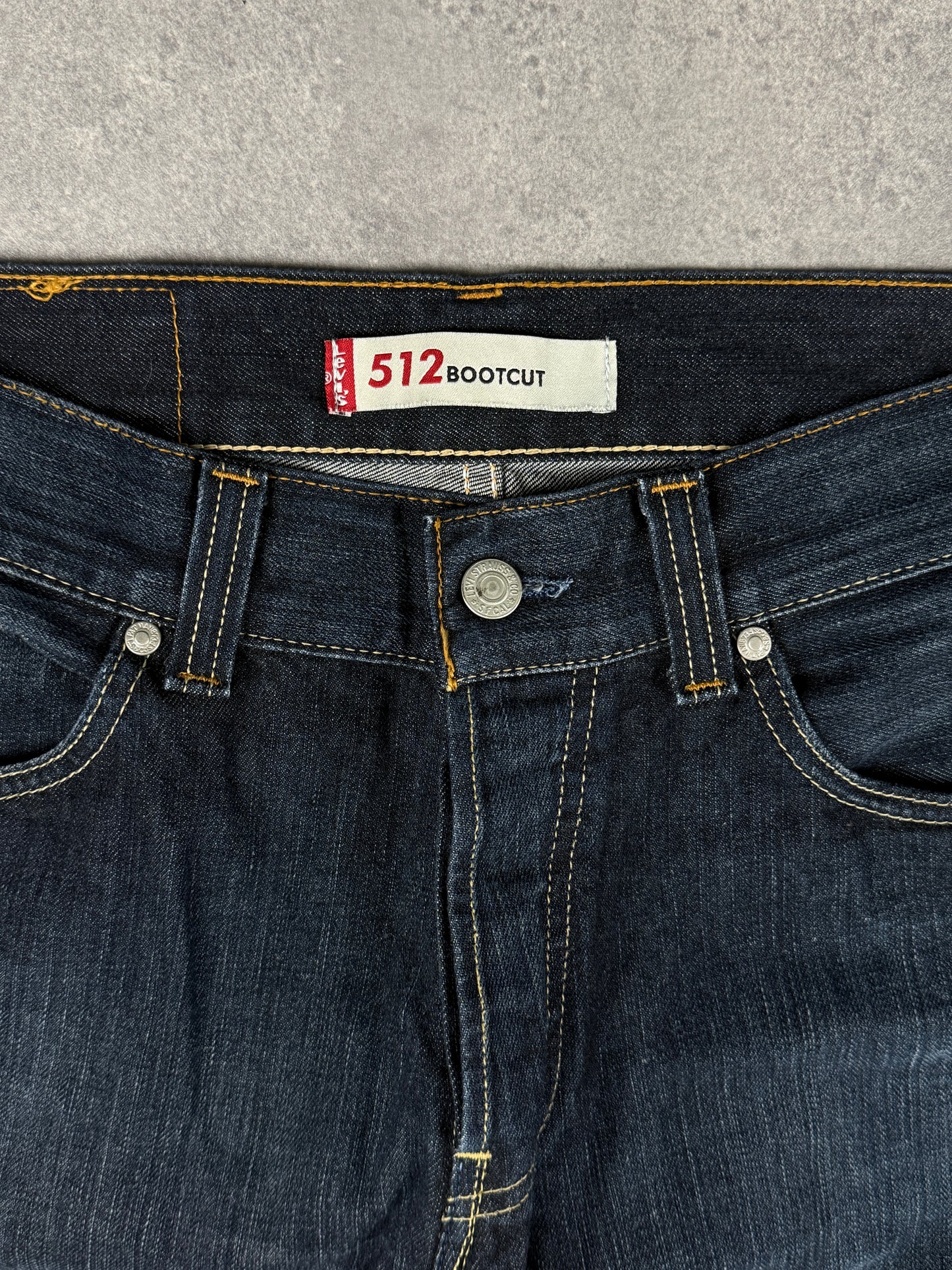 Levi’s bootcut Jeans (W32/L34)