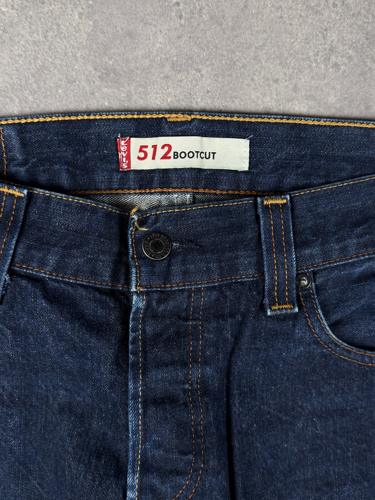 Levi’s bootcut Jeans (W33/L34)