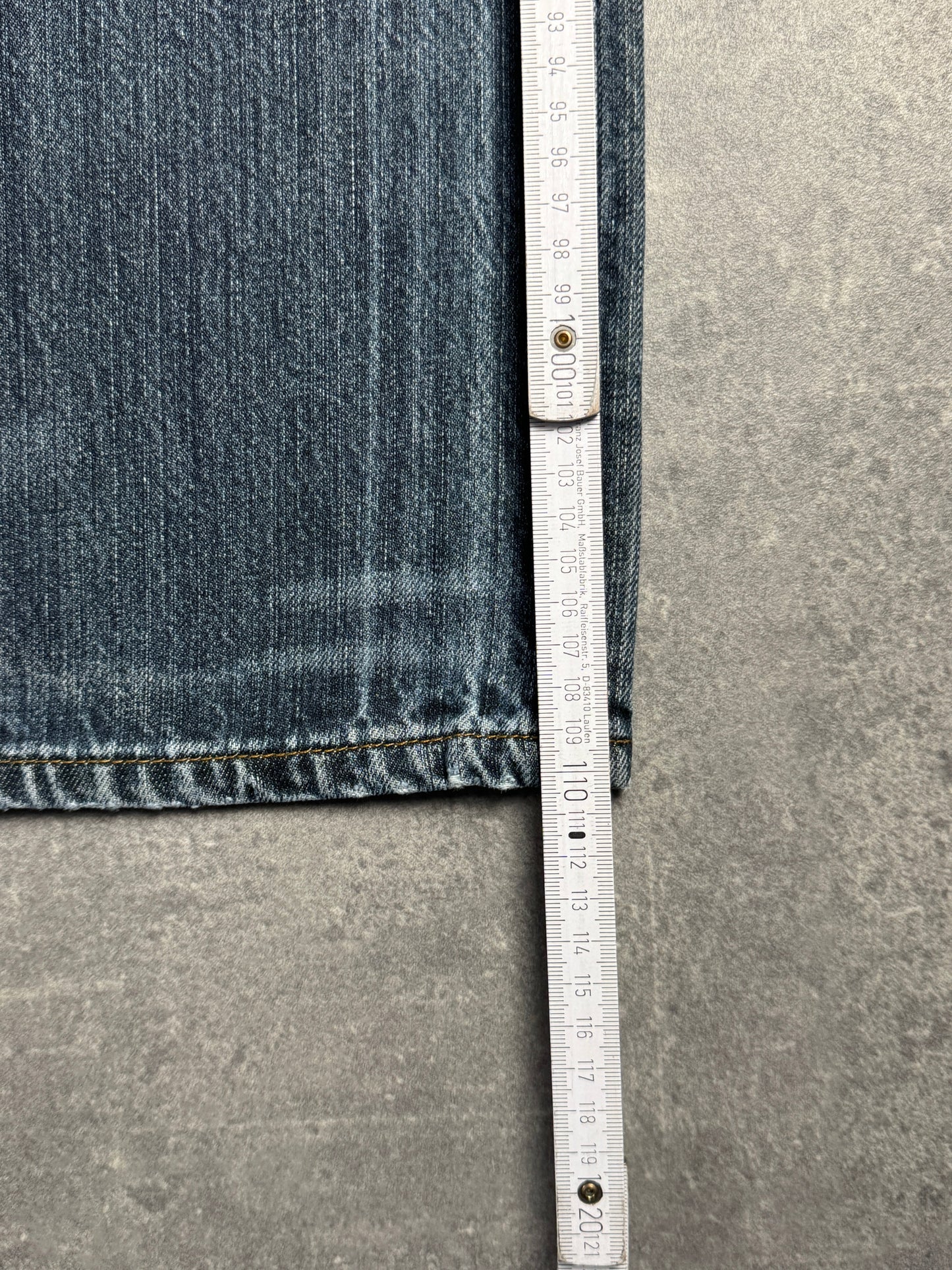 Levi’s bootcut jeans (W36/L34)