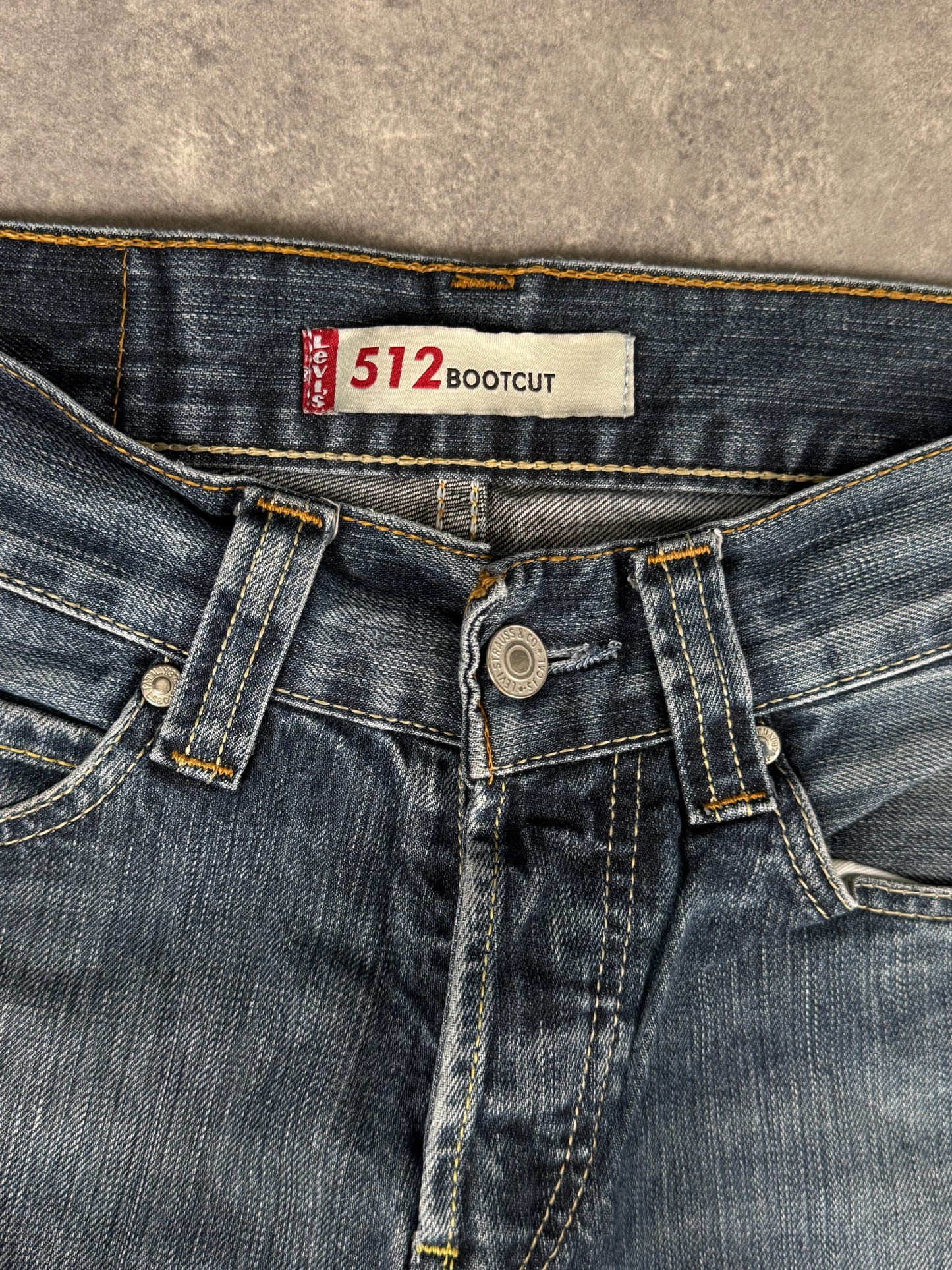 Levi’s bootcut Jeans (W29/L32)