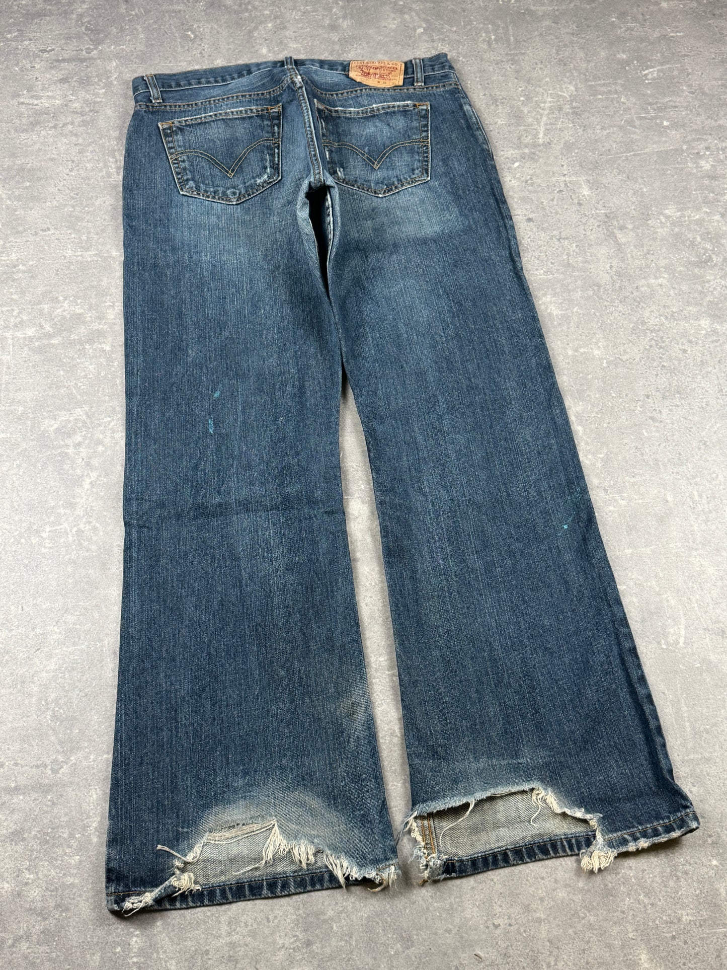 Levi’s bootcut jeans (W36/L32)