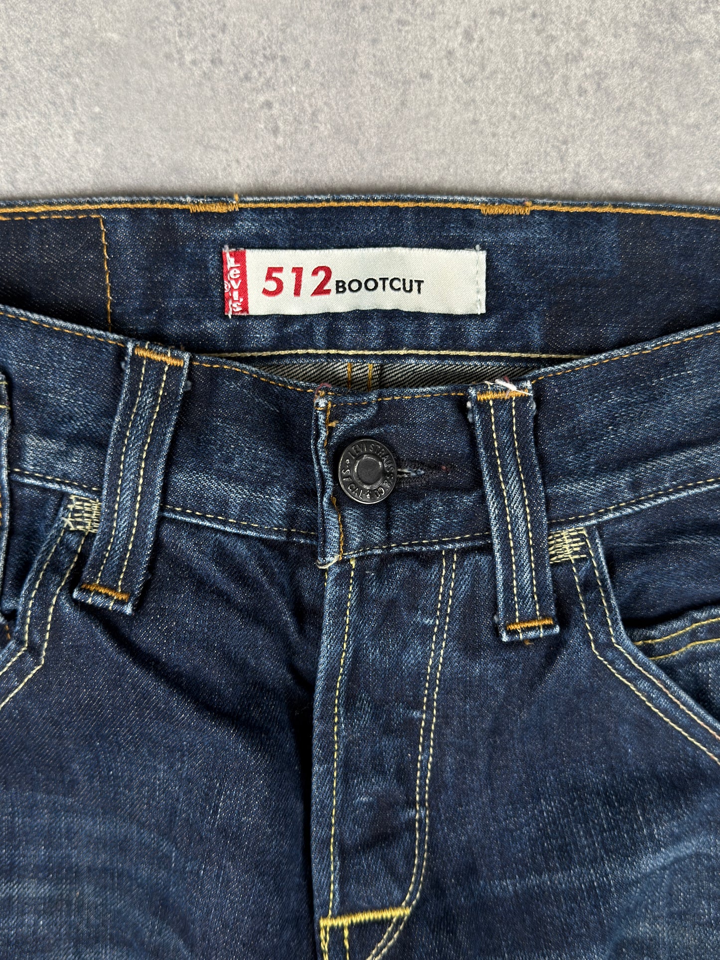 Levi’s bootcut Jeans (W30/L30)