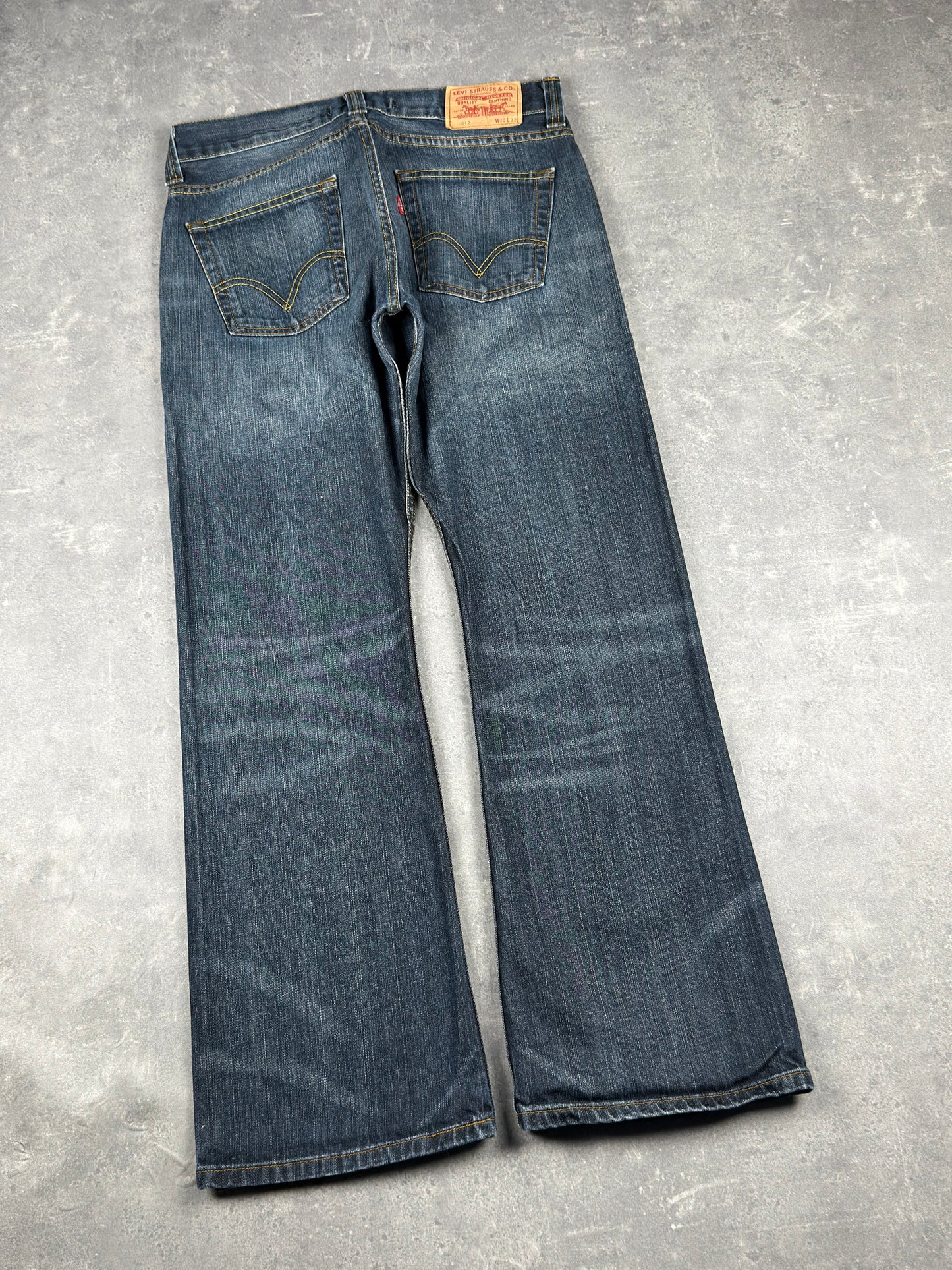 Levi’s bootcut Jeans (W33/L32)