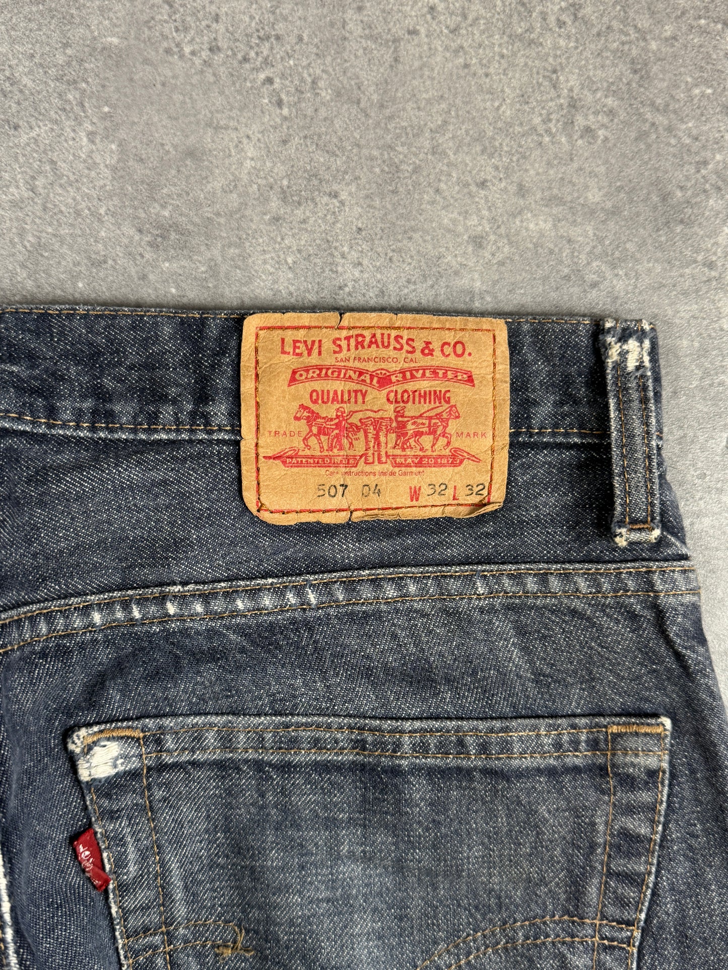 Levi’s raw bootcut jeans (W32/L32)