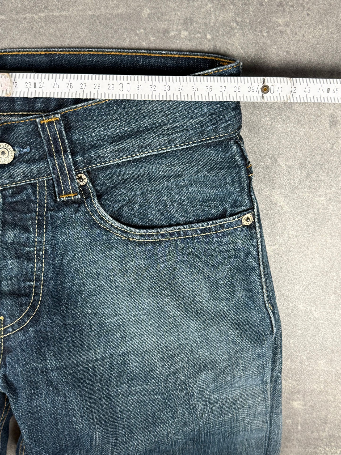 Levi’s bootcut Jeans (W29/L30)