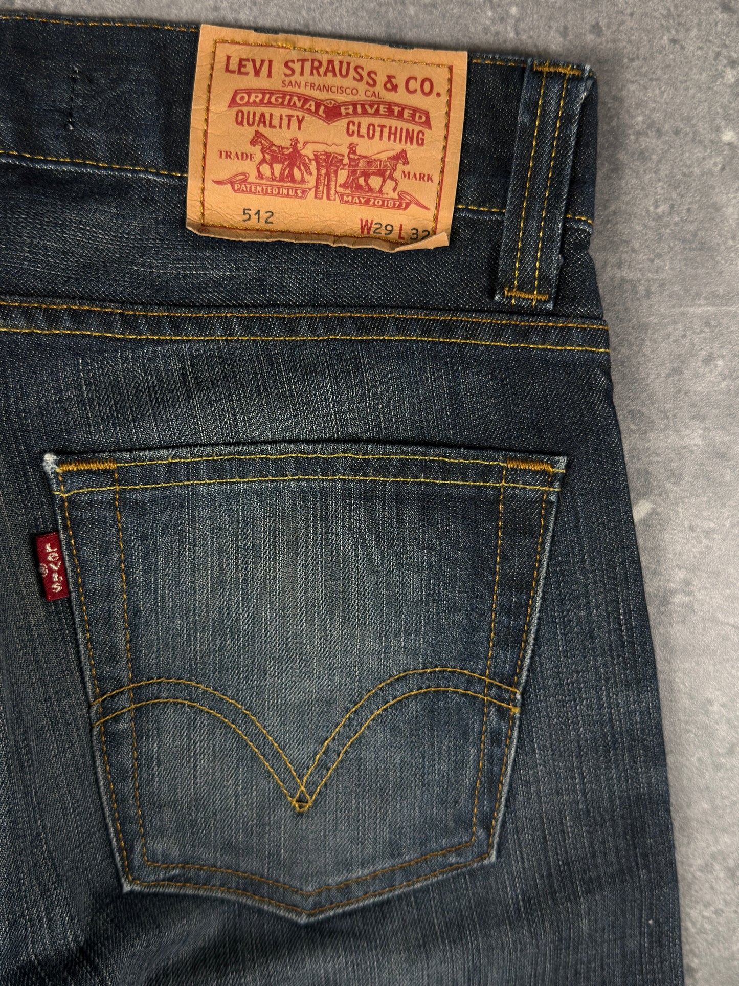 Levi’s bootcut Jeans (W29/L32)