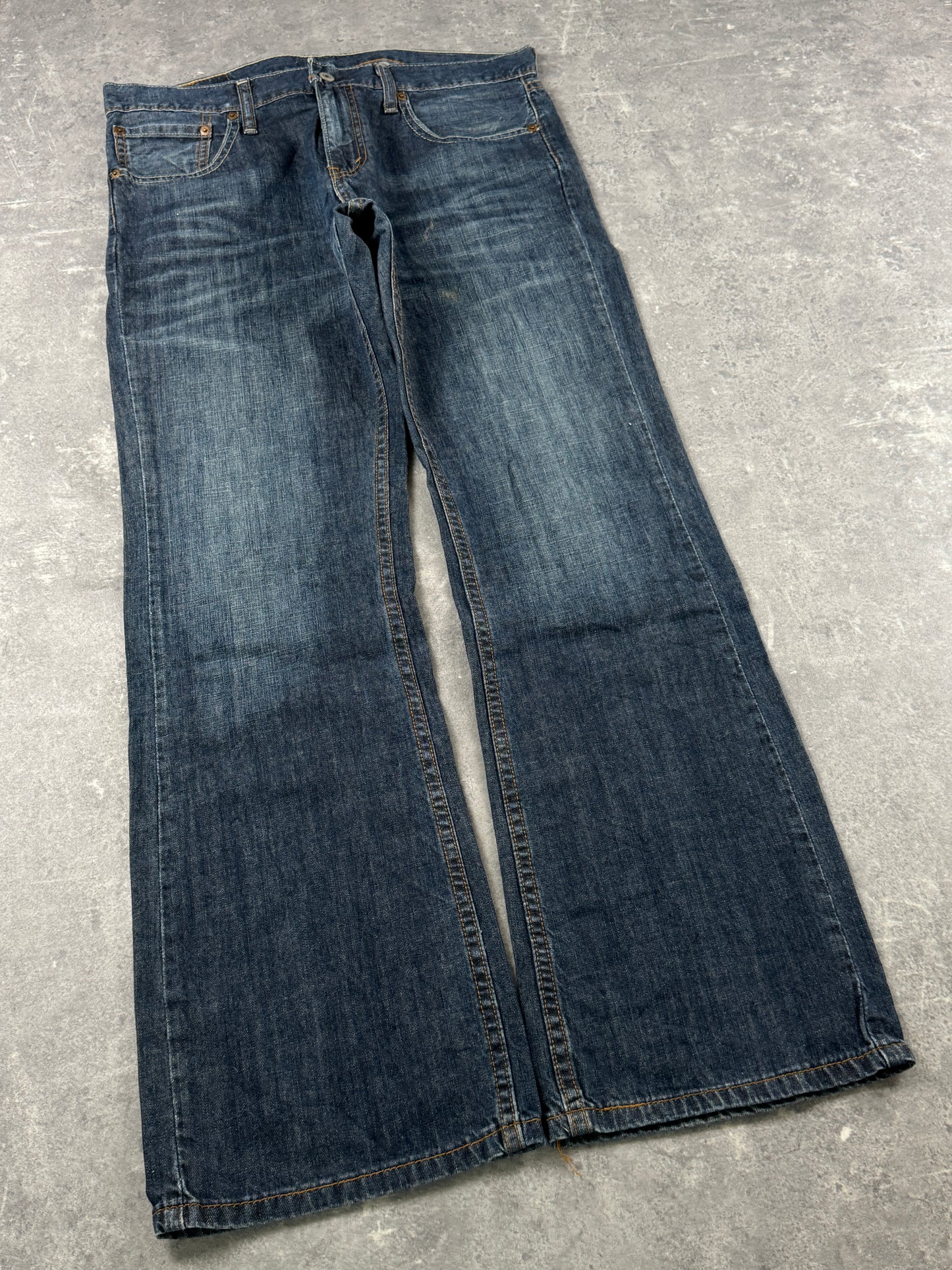 Levi’s bootcut Jeans (W33/L30)
