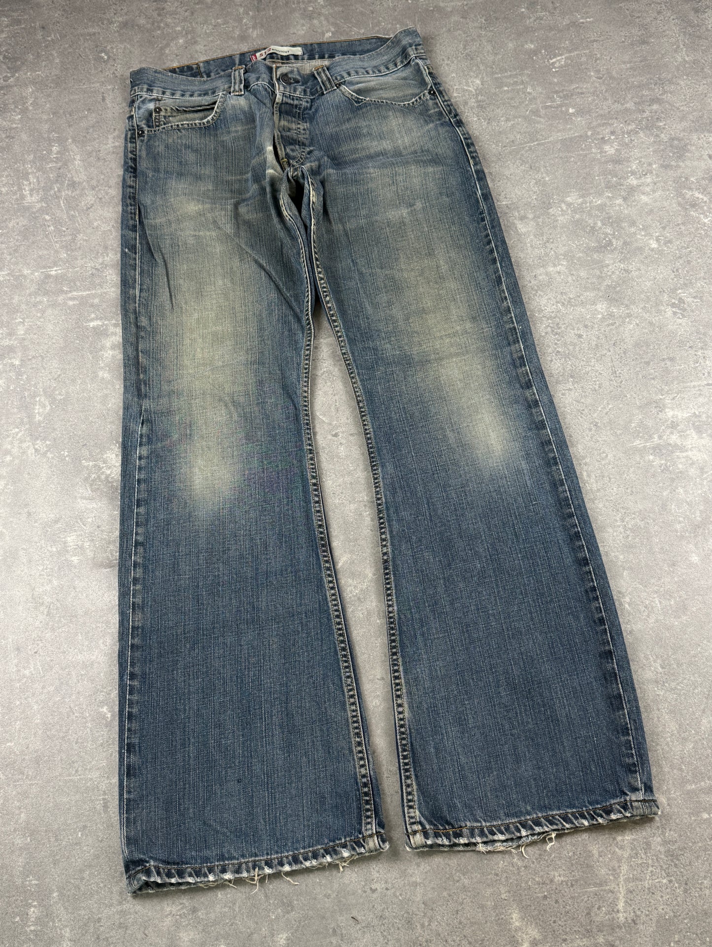 Levi’s bootcut Jeans (W34/L34)