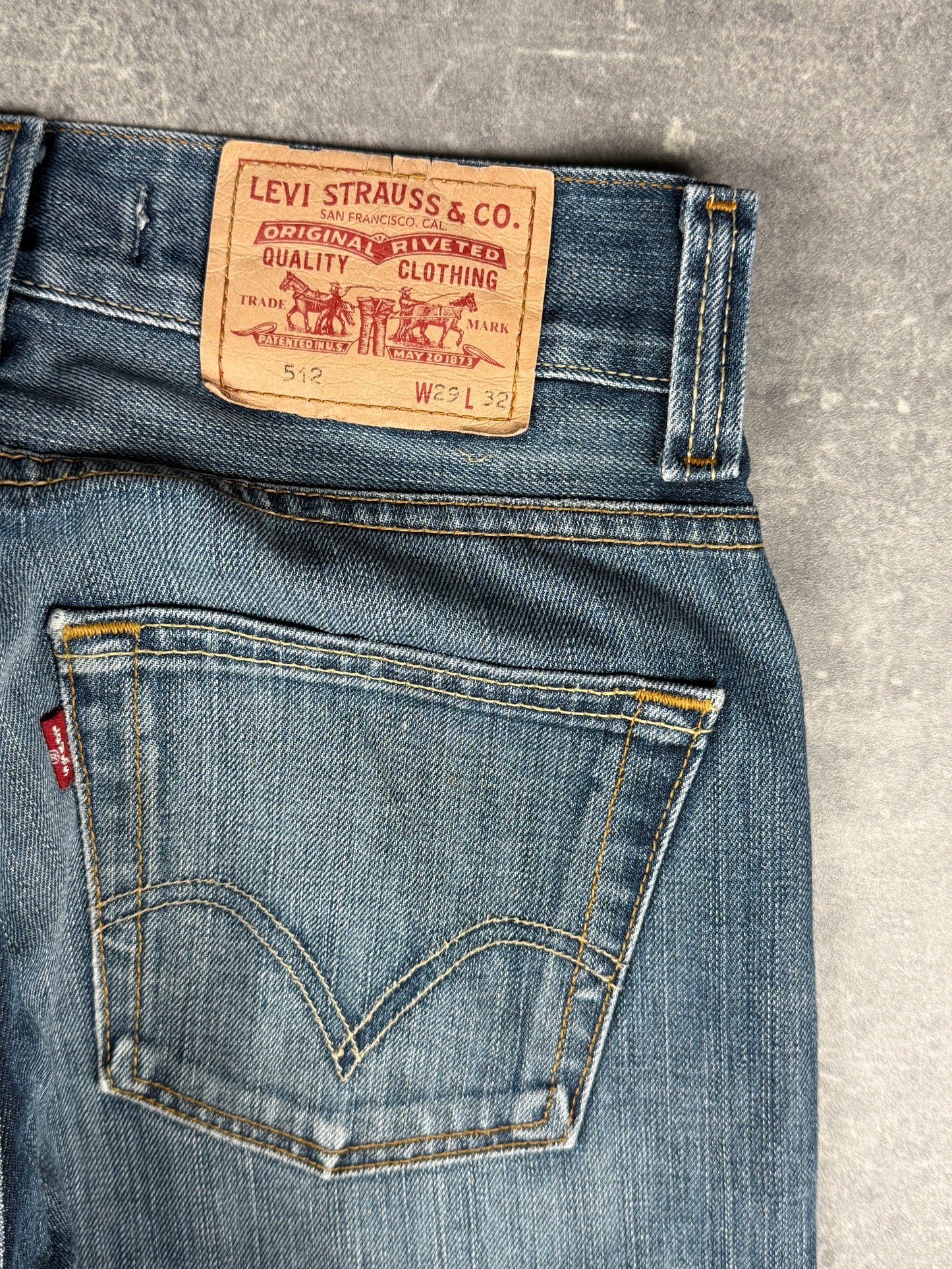 Levi’s bootcut Jeans (W29/L32)