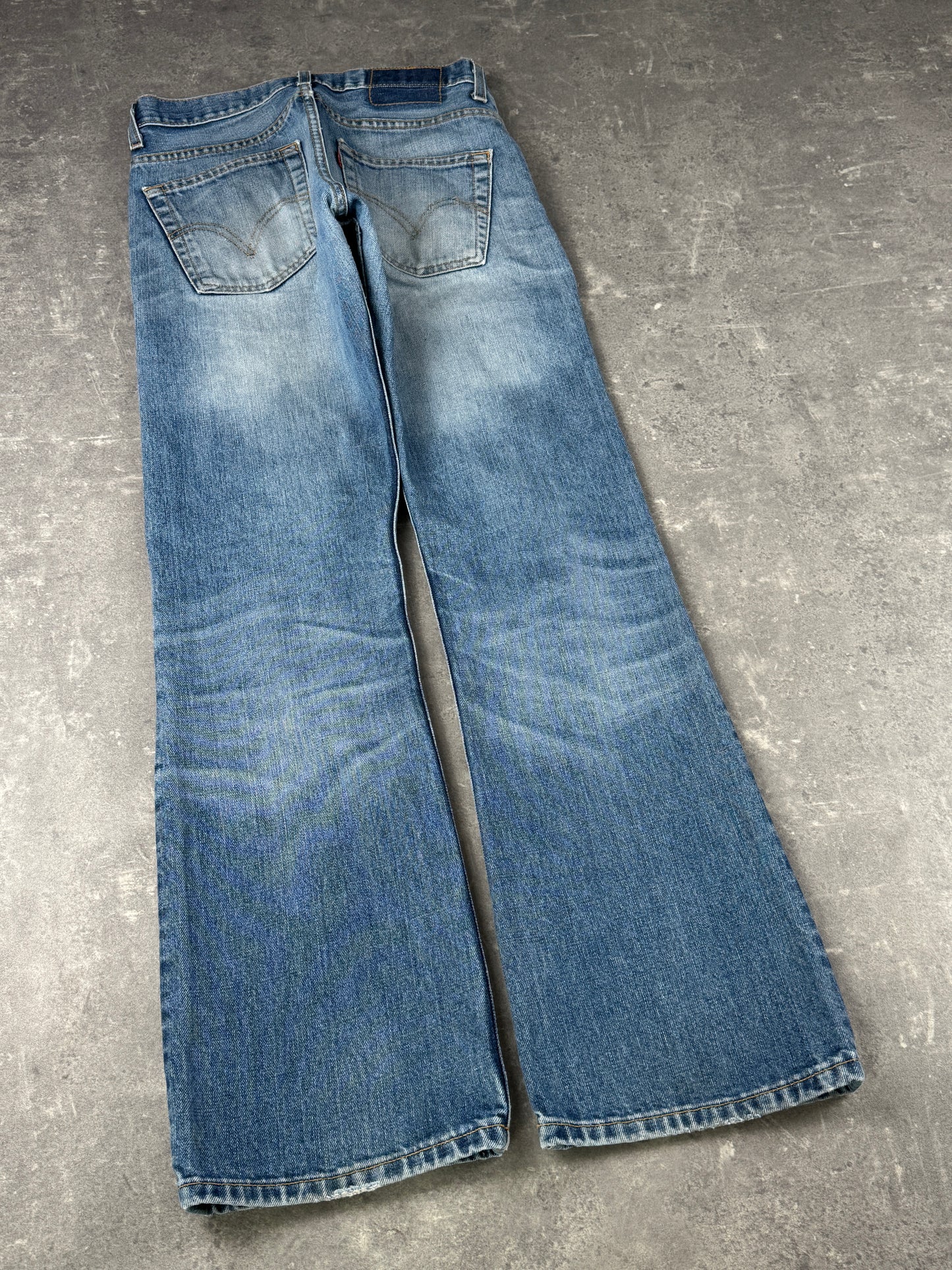 Levi’s bootcut Jeans (W29/L32)