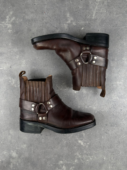 Harness Boot (42)