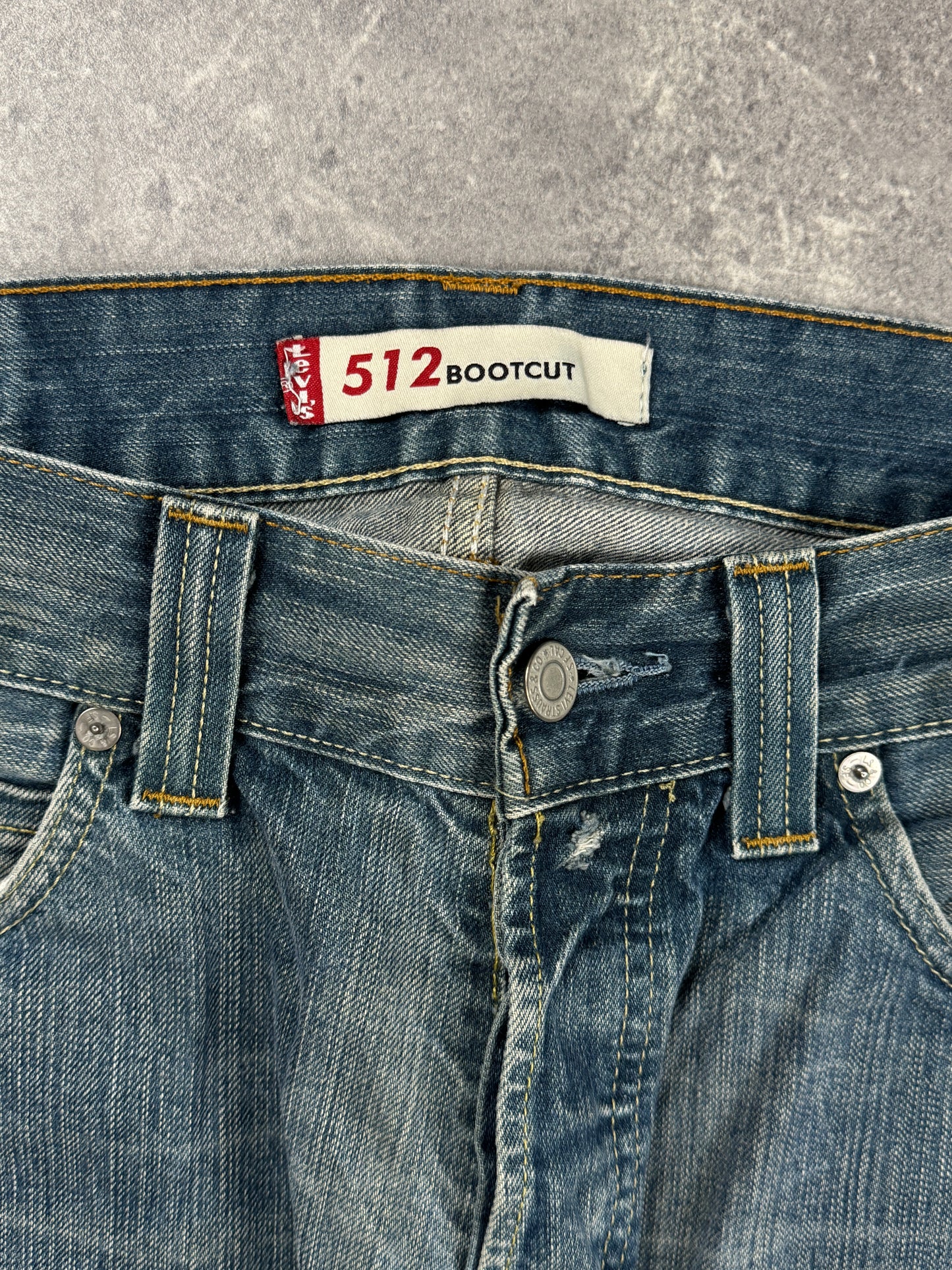 Levi’s bootcut Jeans (W34/L32)