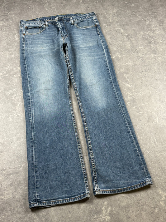 Levi’s bootcut jeans (W38/L32)