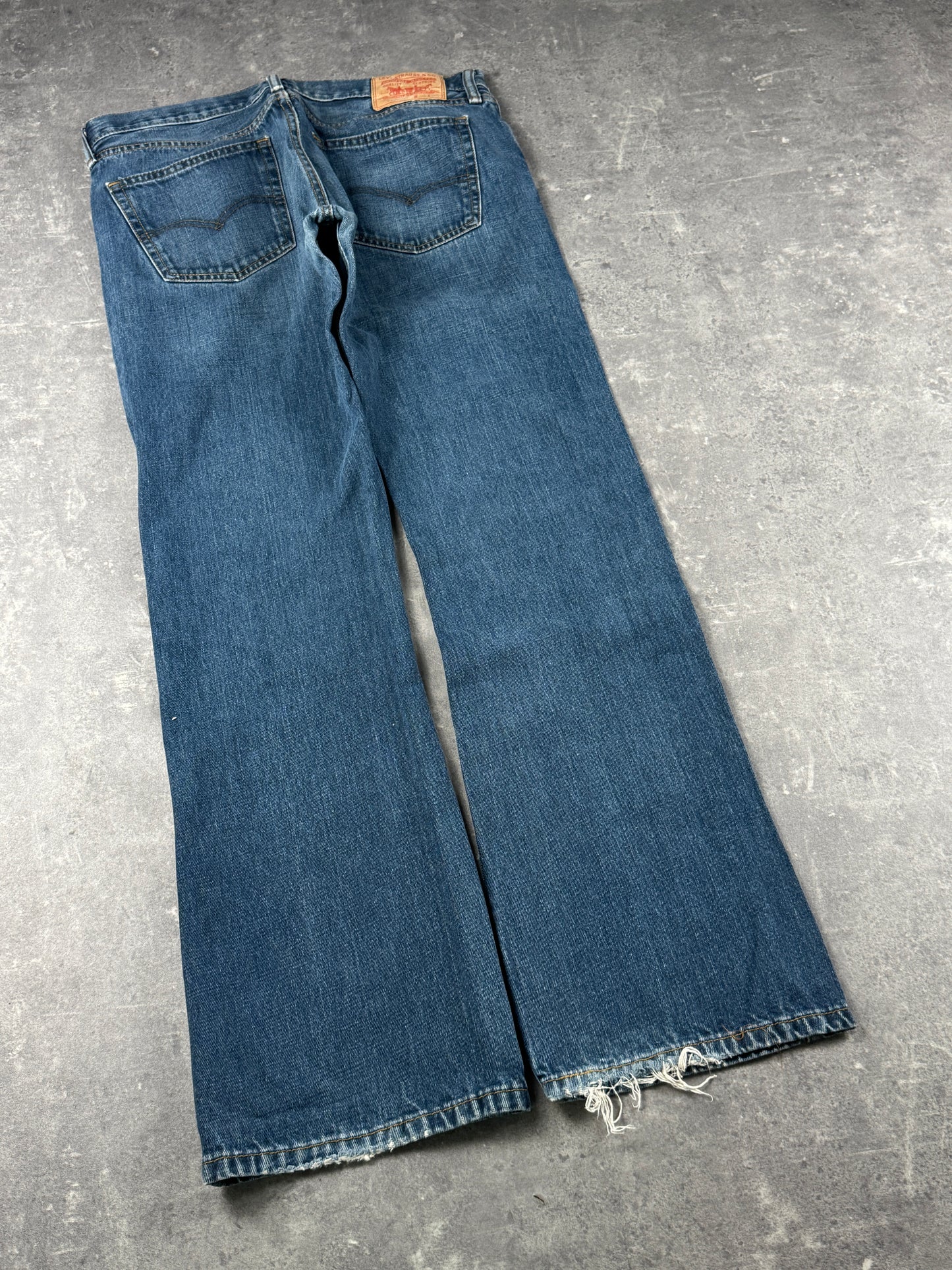 Levi’s bootcut Jeans (W34/L32)