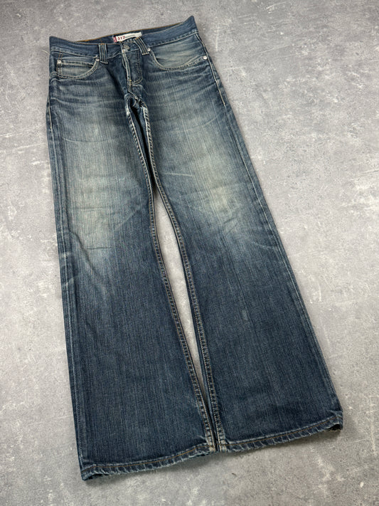 Levi’s bootcut Jeans (W29/L32)