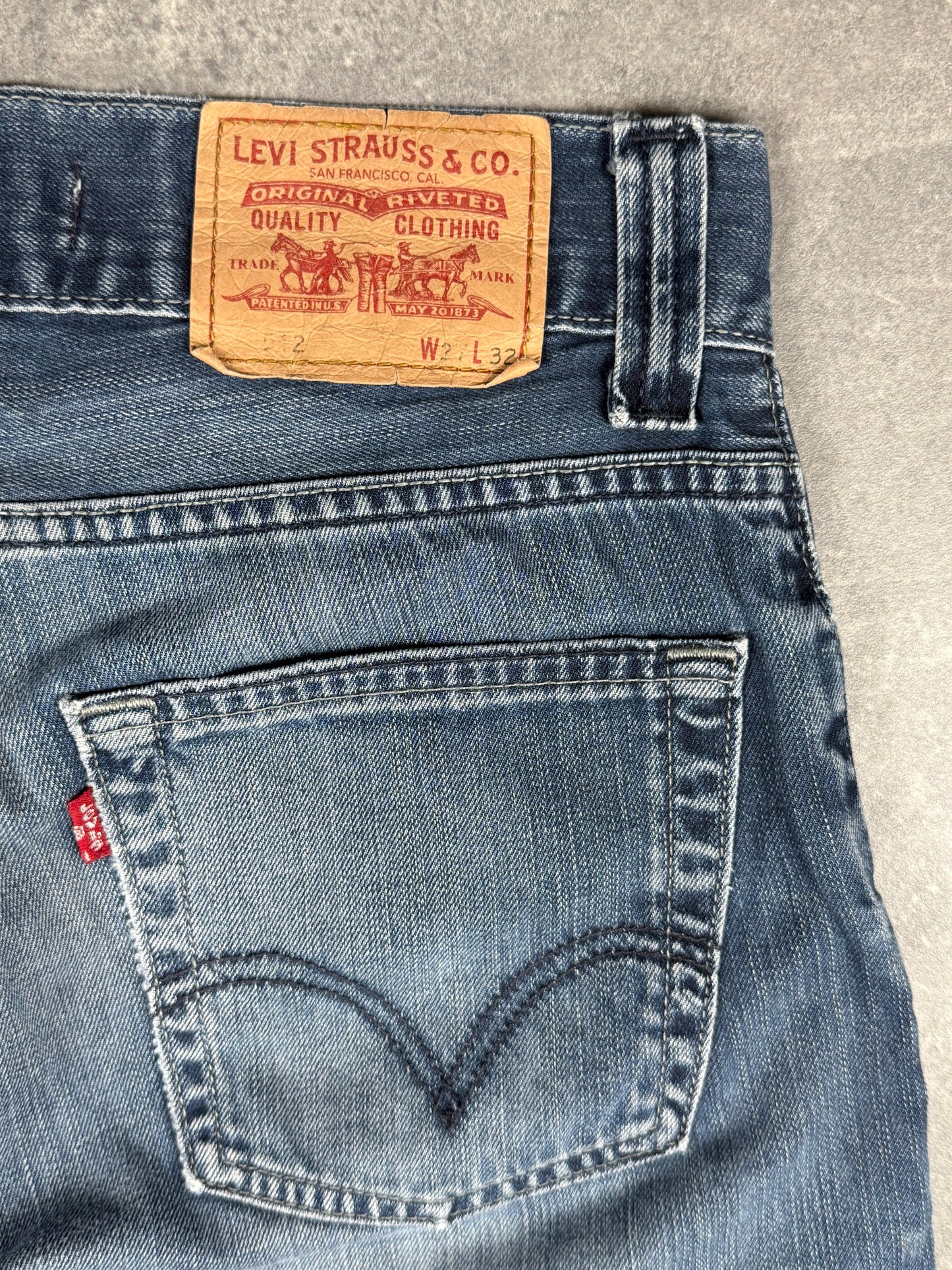 Levi’s bootcut Jeans (W27/L30)