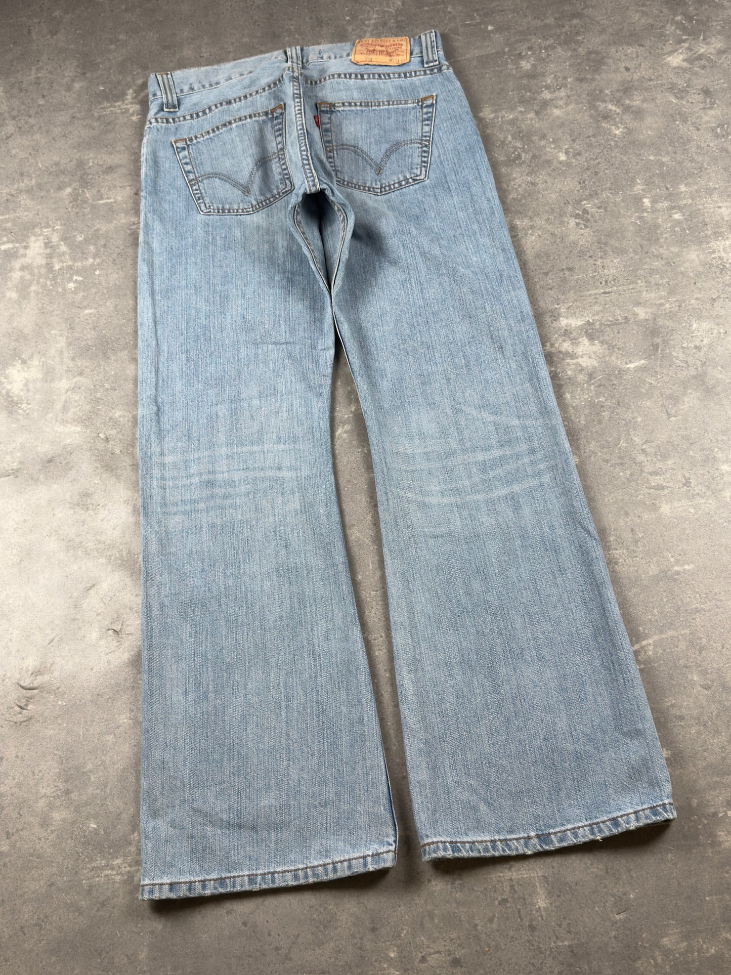 Levi’s bootcut Jeans (W33/L32)