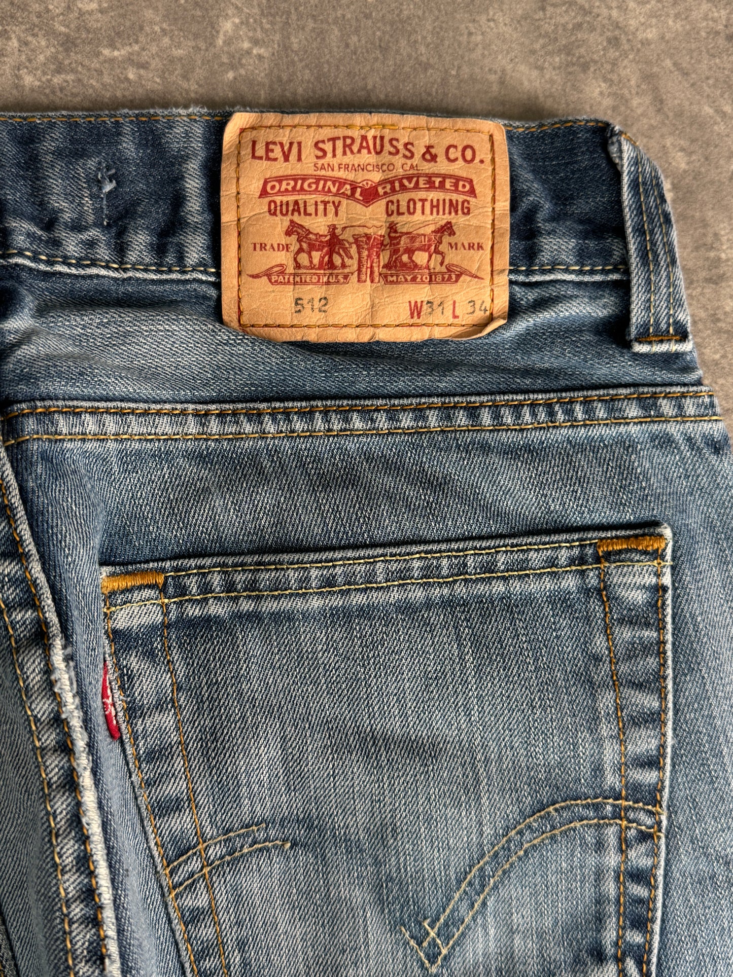 Levi’s bootcut Jeans (W29/L34)
