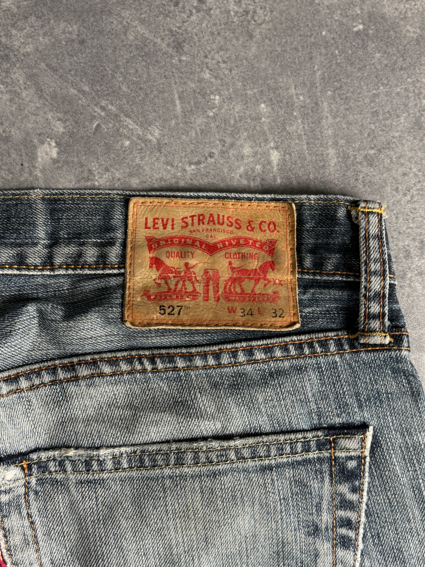 Levi’s bootcut Jeans (W34/L34)