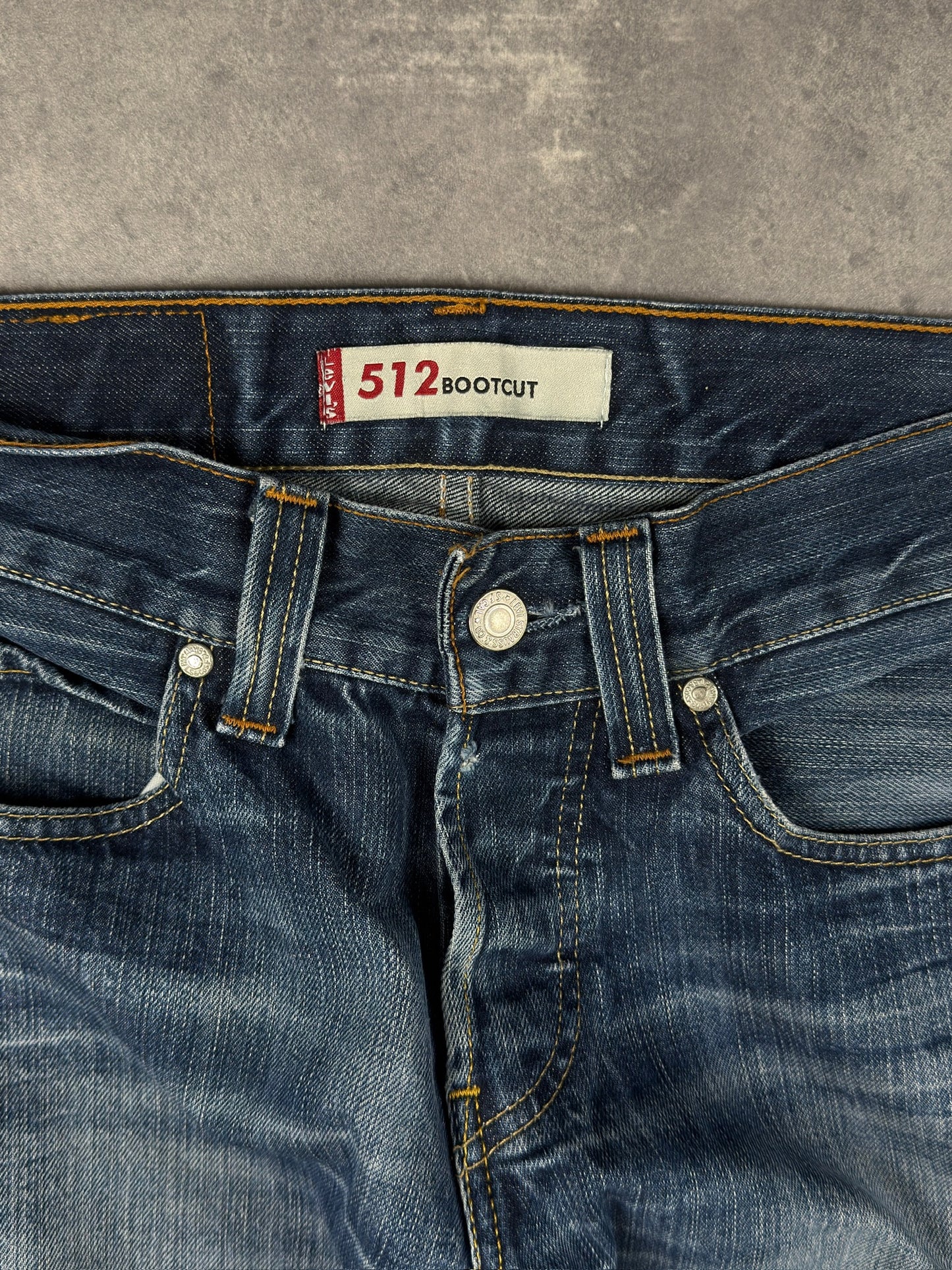 Levi’s bootcut Jeans (W29/L32)