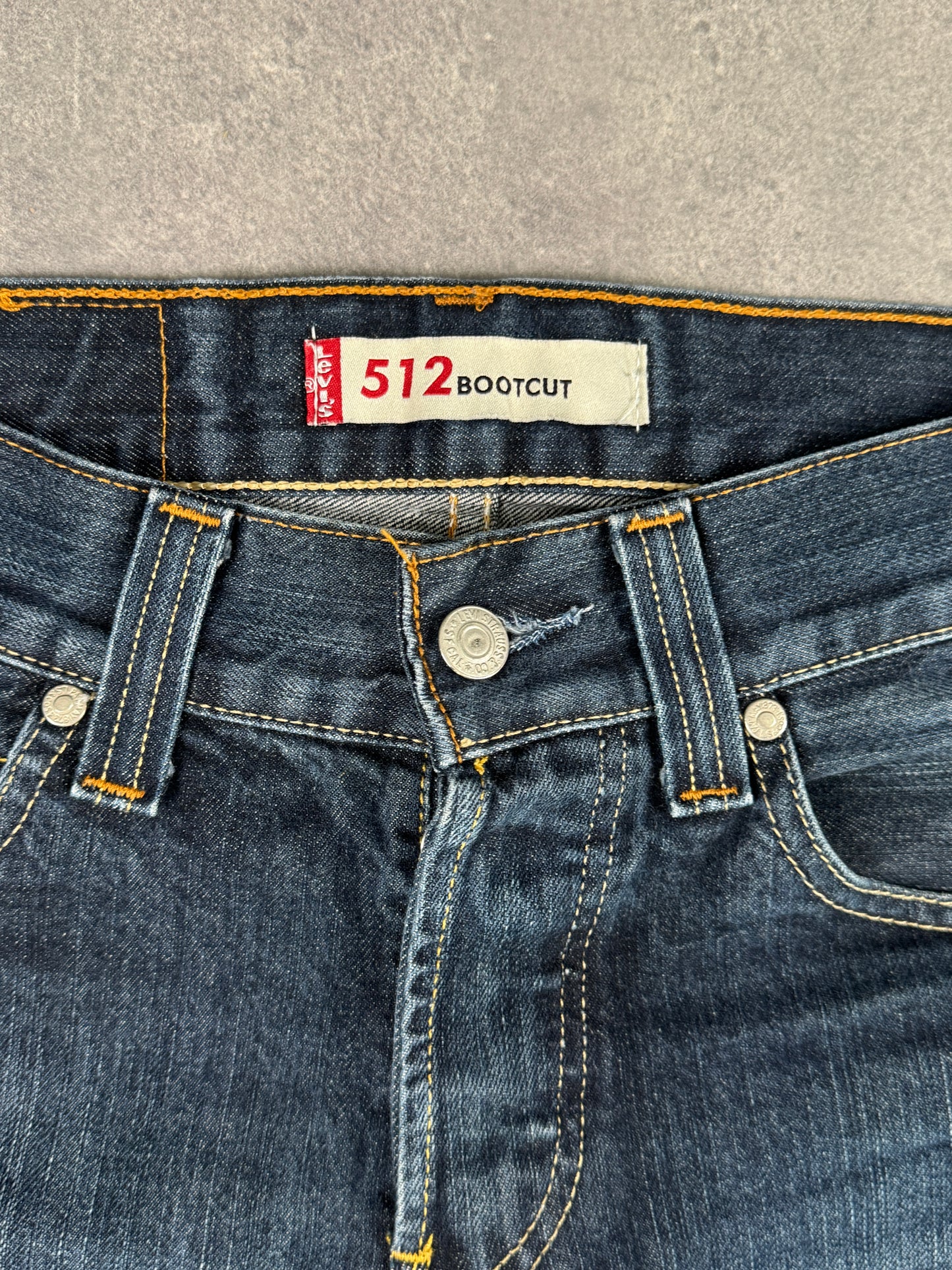 Levi’s bootcut Jeans (W29/L32)