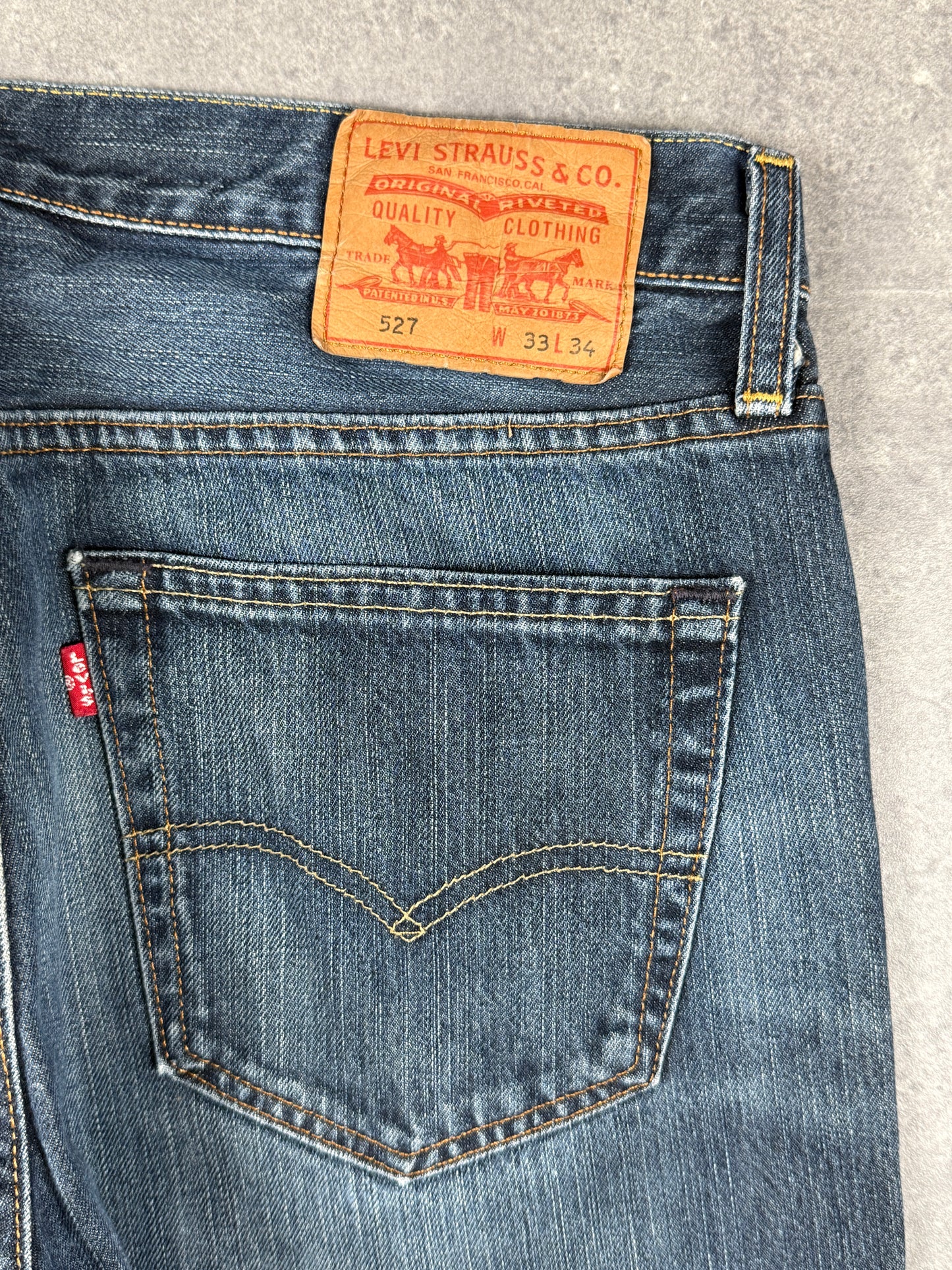 Levi’s bootcut Jeans (W33/L34)