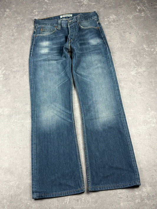Levi’s bootcut Jeans (W32/L32)