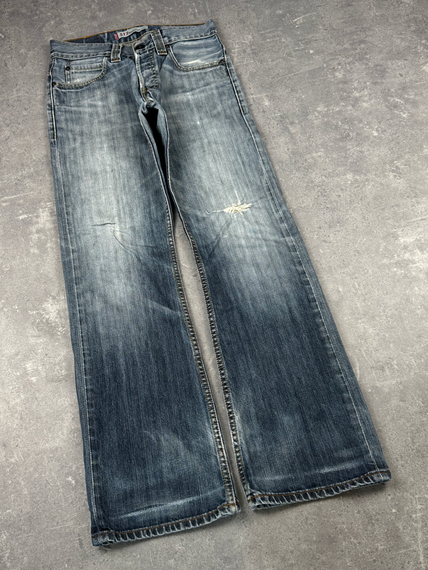 Levi’s bootcut Jeans (W29/L32)