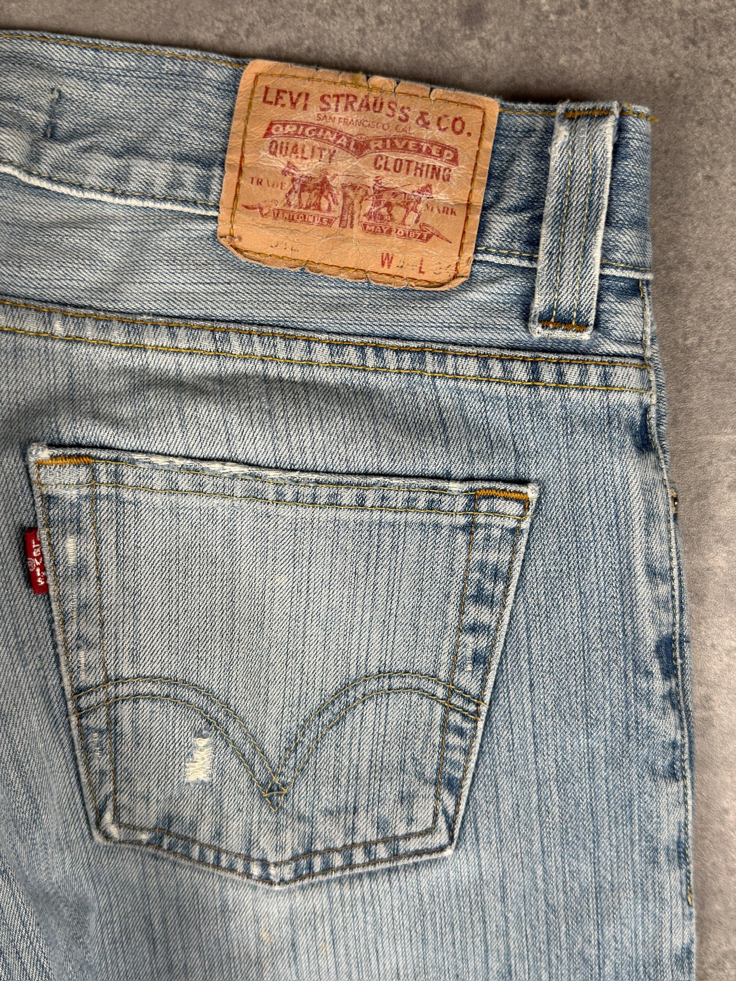 Levi’s bootcut Jeans (W34/L34)