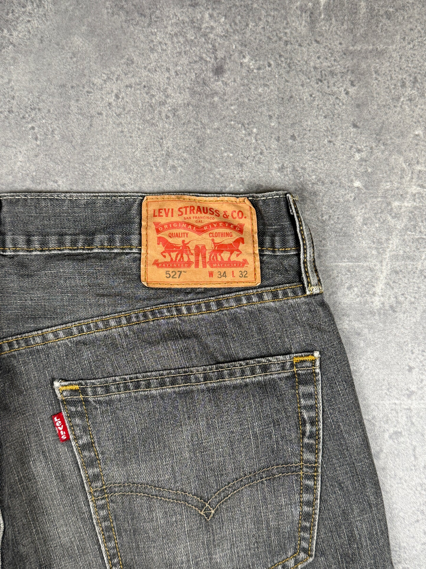 Levi’s bootcut jeans (W34/L34)