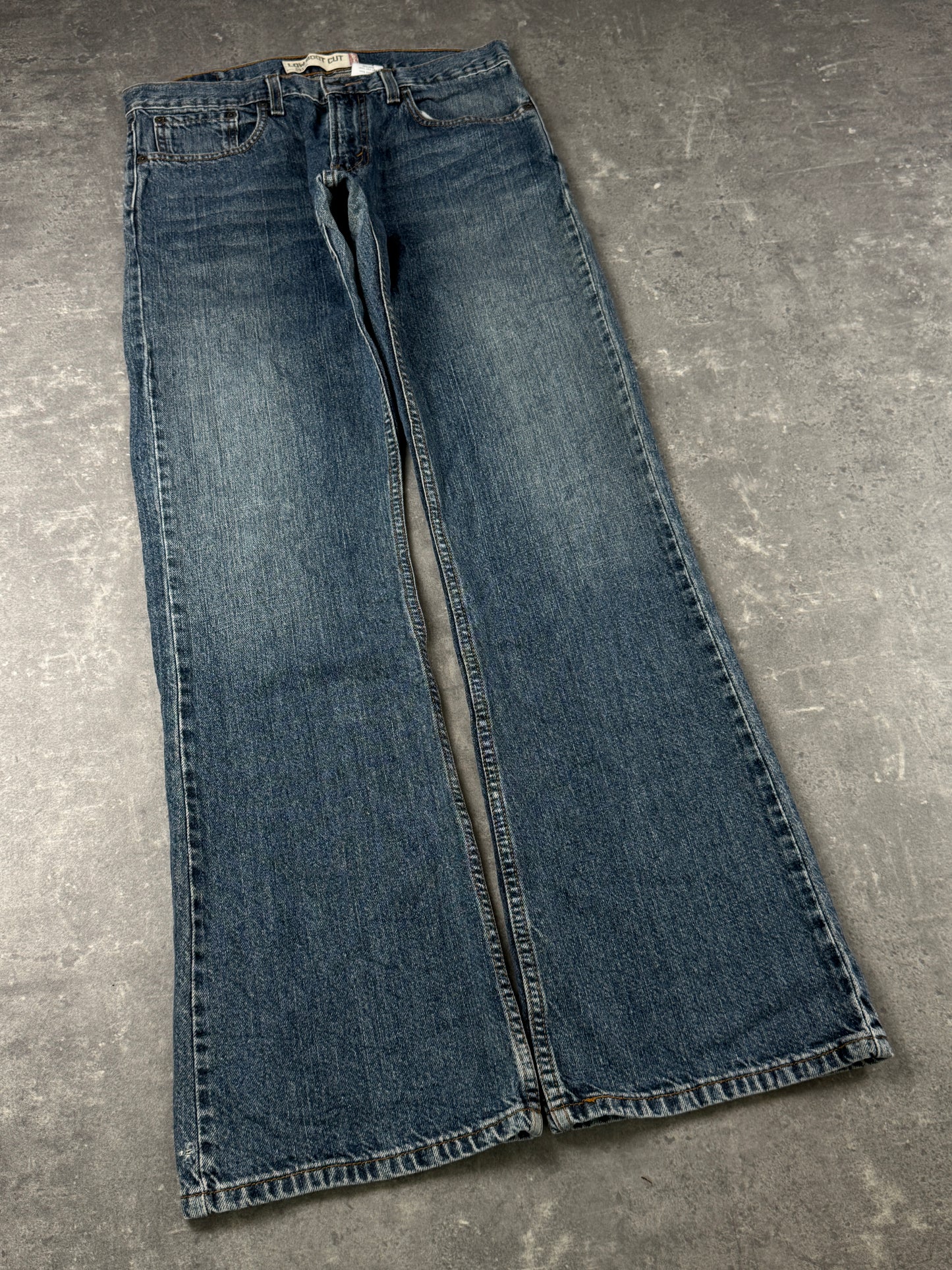 Levi’s bootcut Jeans (W33/L34)