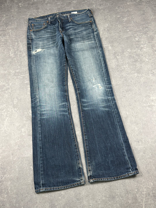Levi’s bootcut Jeans (W33/L34-36)