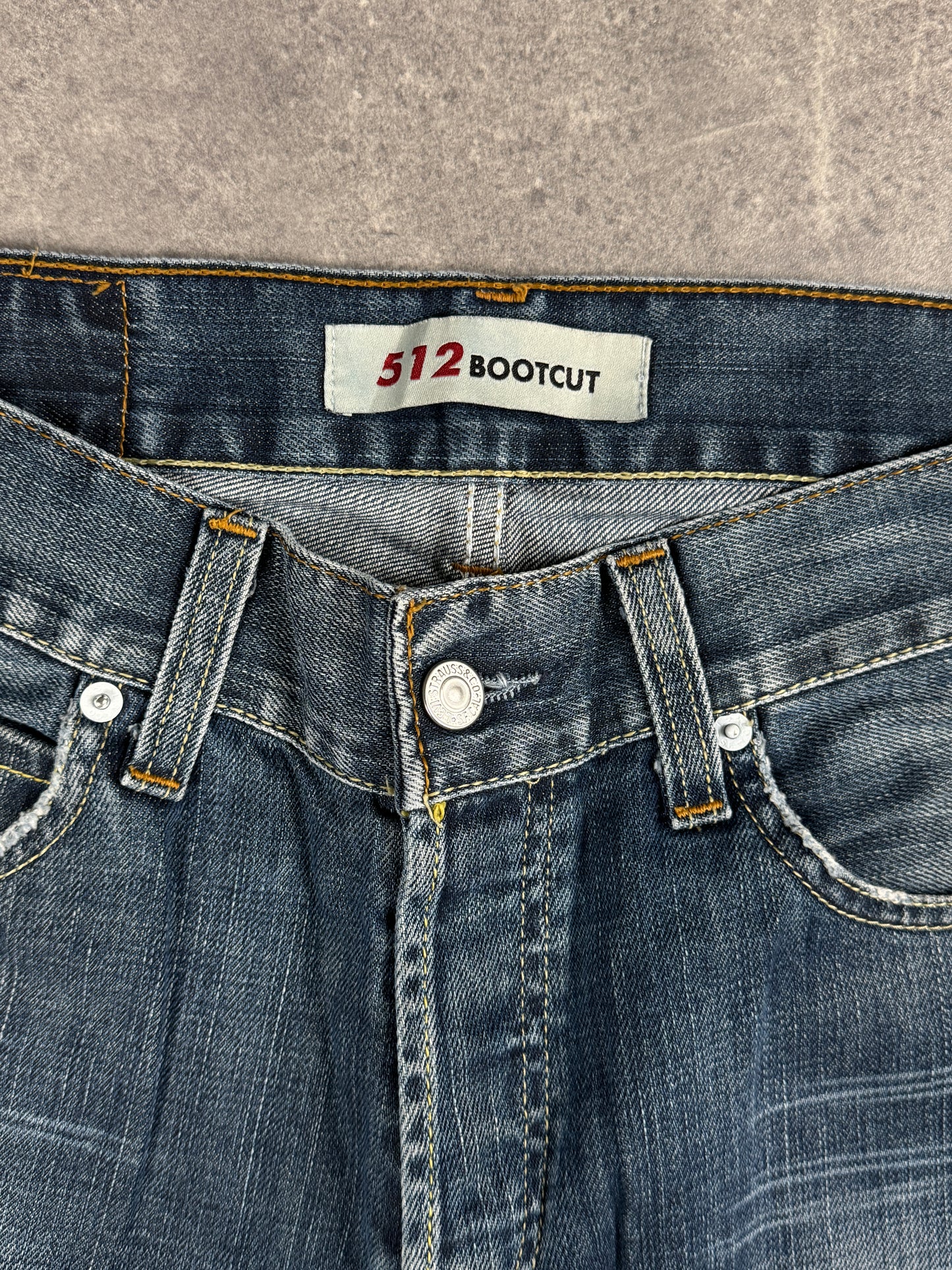 Levi’s bootcut Jeans (W32/L34)