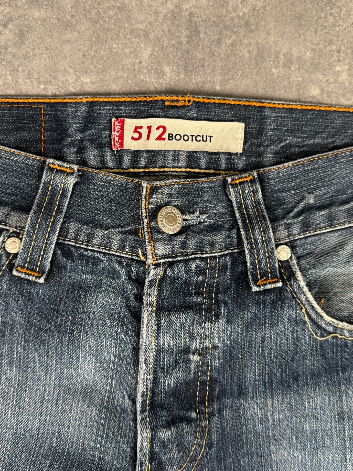 Levi’s bootcut Jeans (W30/L32)