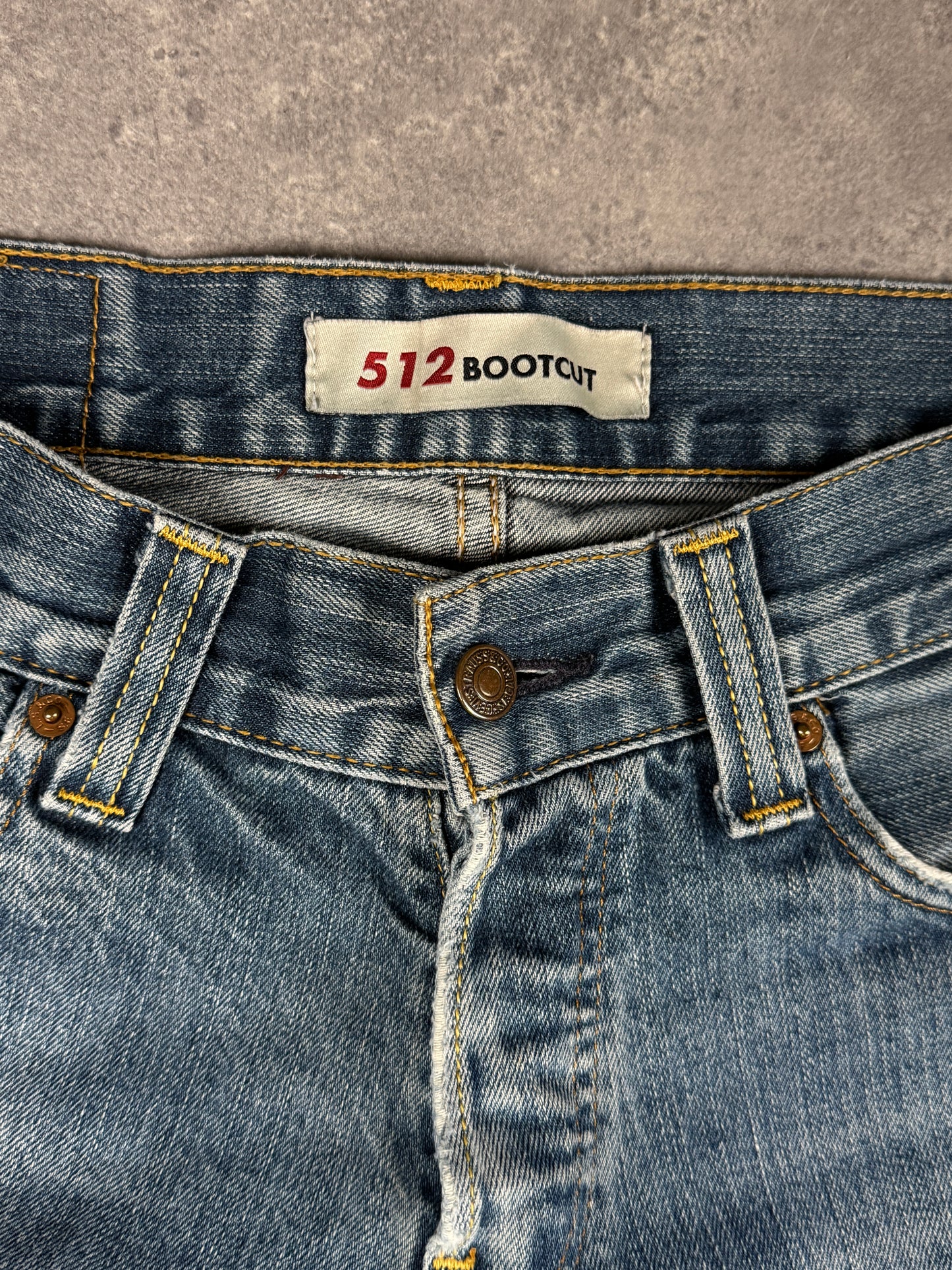 Levi’s bootcut Jeans (W31/L32)
