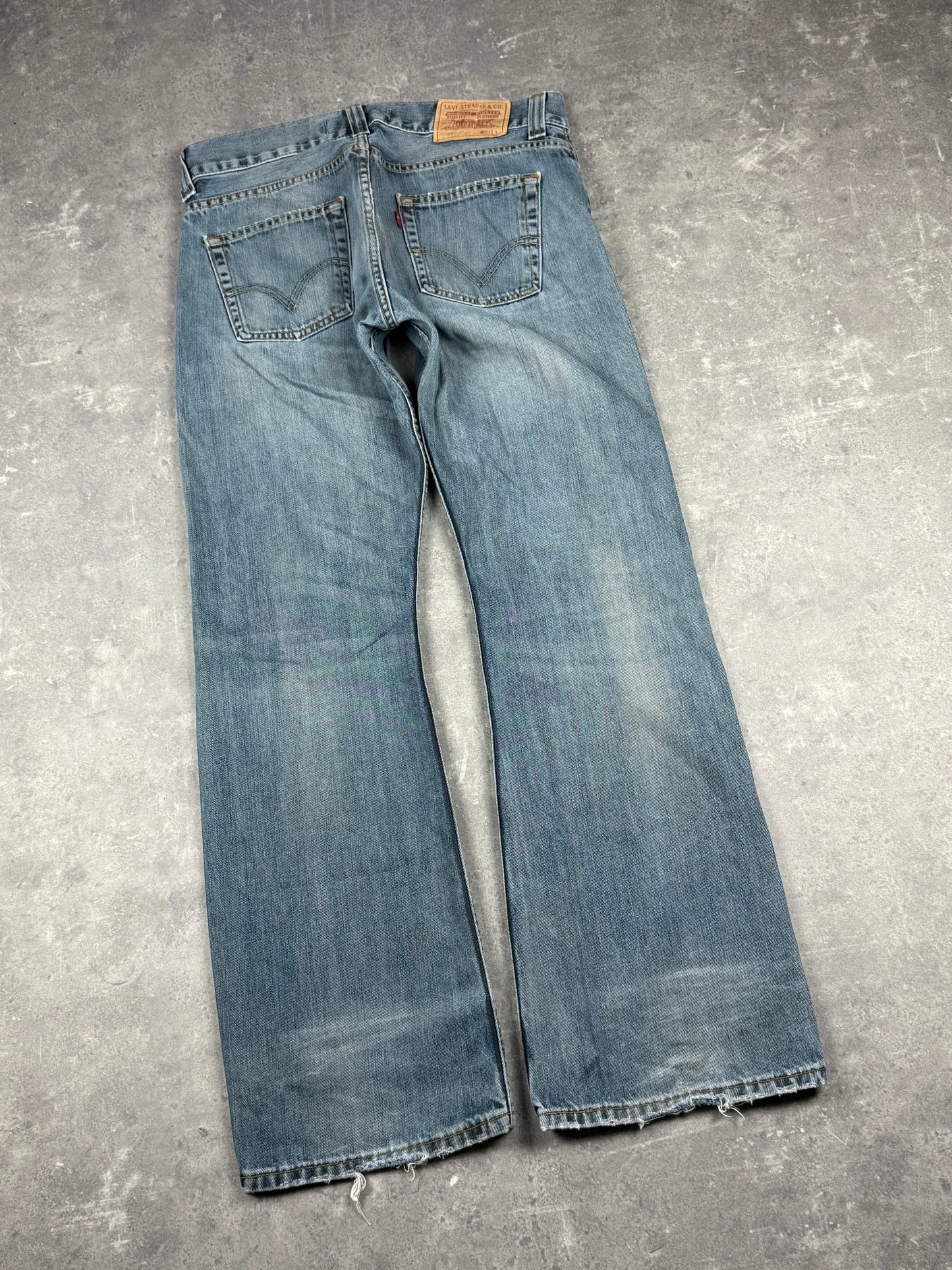 Levi’s bootcut Jeans (W33/L32)