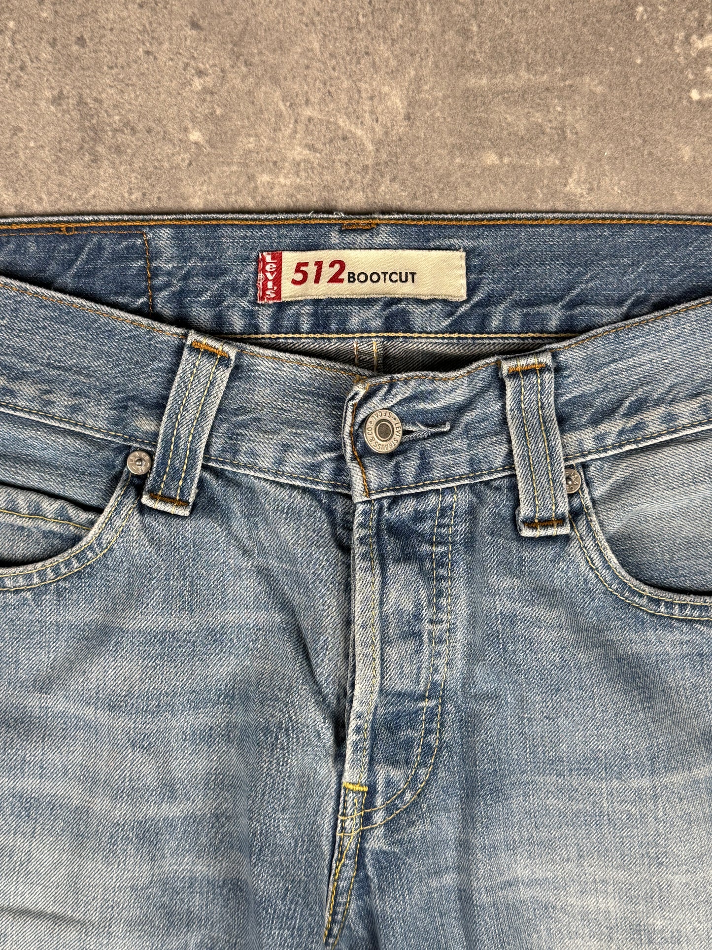 Levi’s bootcut Jeans (W31/L34)