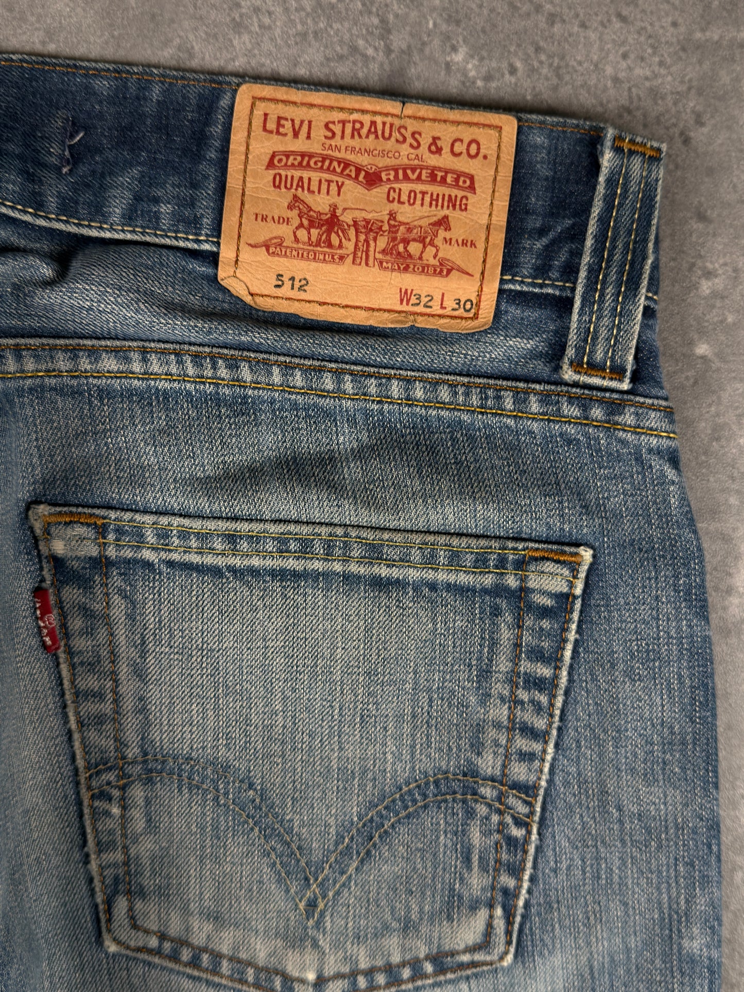 Levi’s bootcut Jeans (W32/L30)