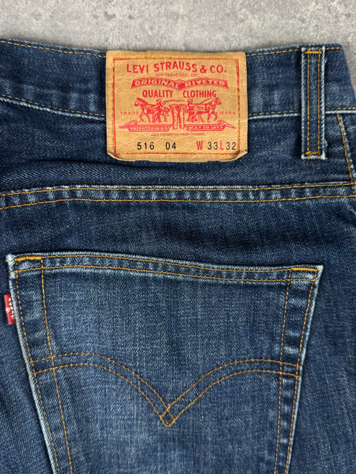 Levi’s bootcut Jeans (W33/L32)
