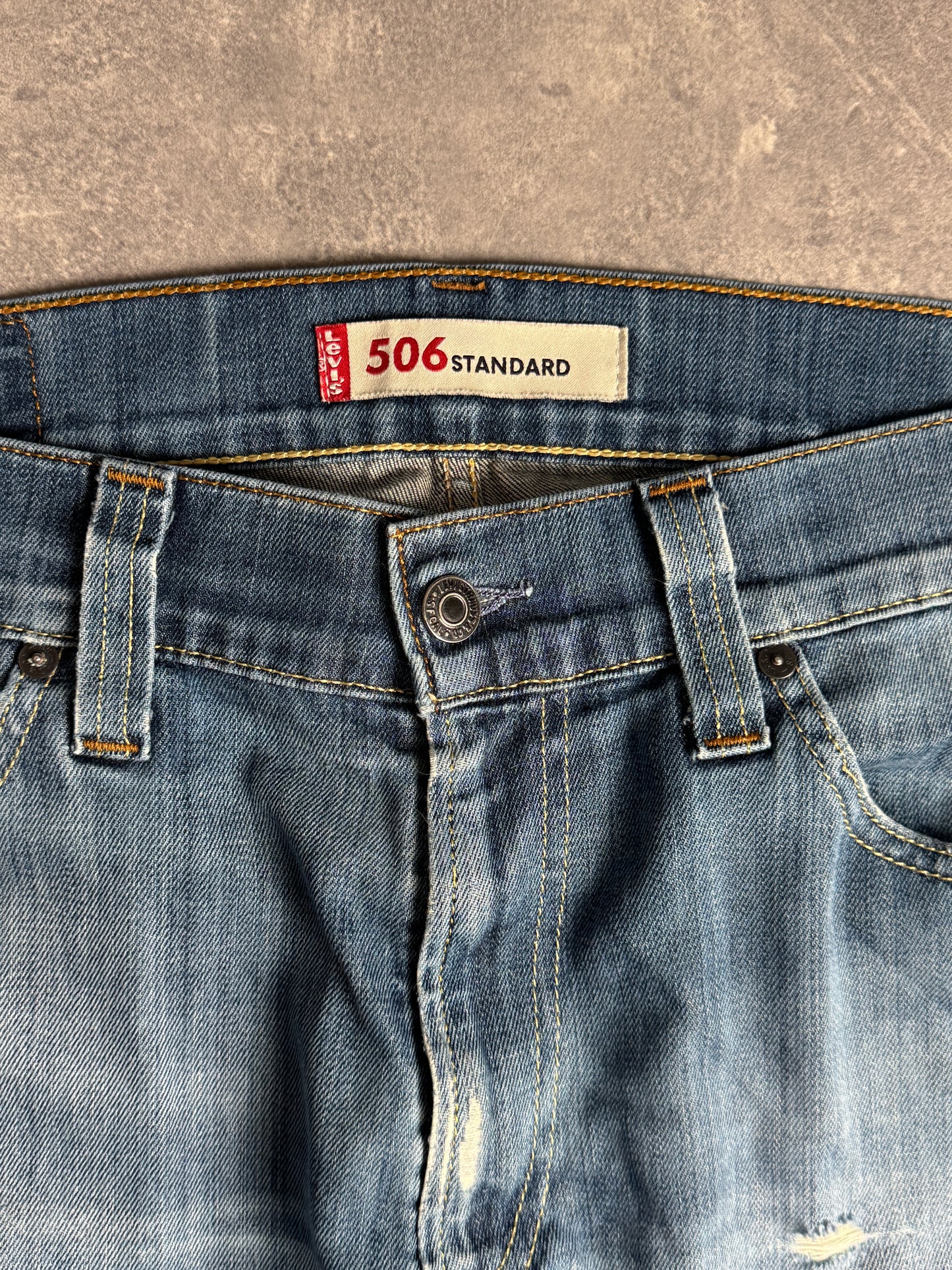 Levi’s jeans (W34/L30)