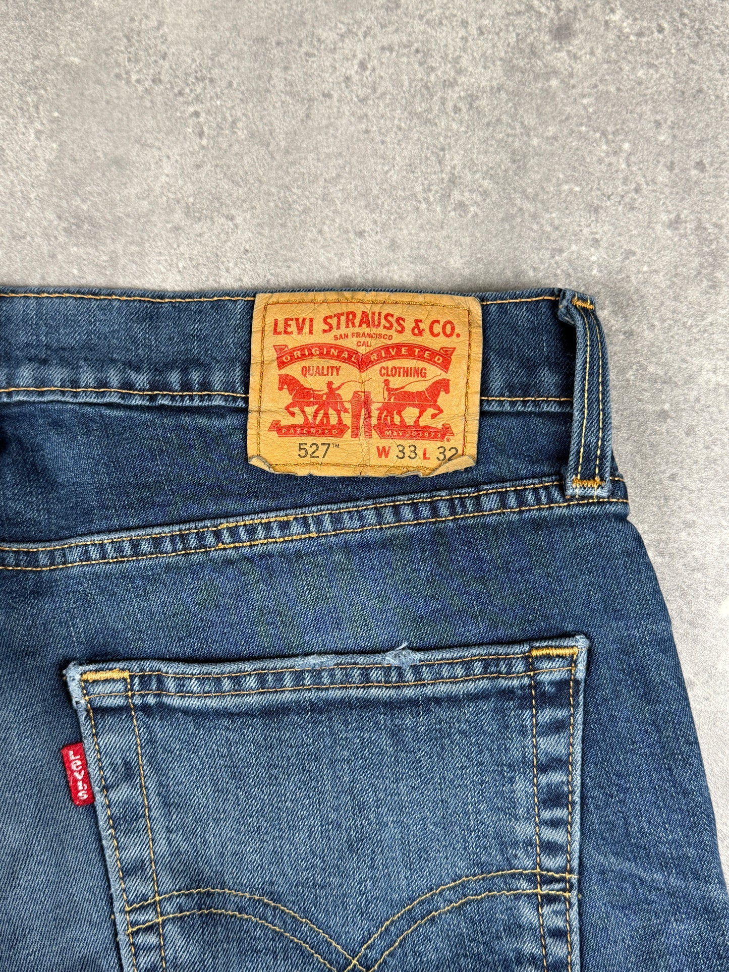 Levi’s bootcut Jeans (W33/L32)