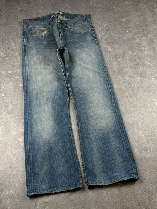 Levi’s bootcut Jeans (W34/L32)