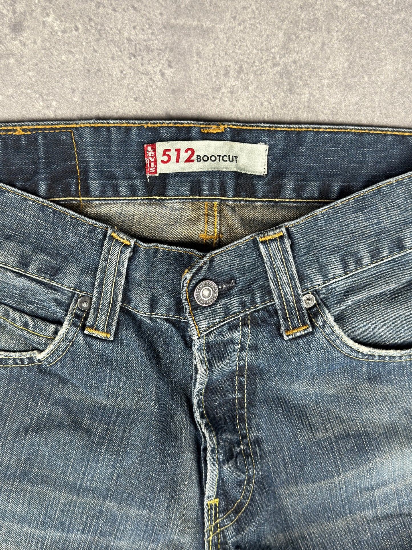 Levi’s bootcut Jeans (W30/L32)
