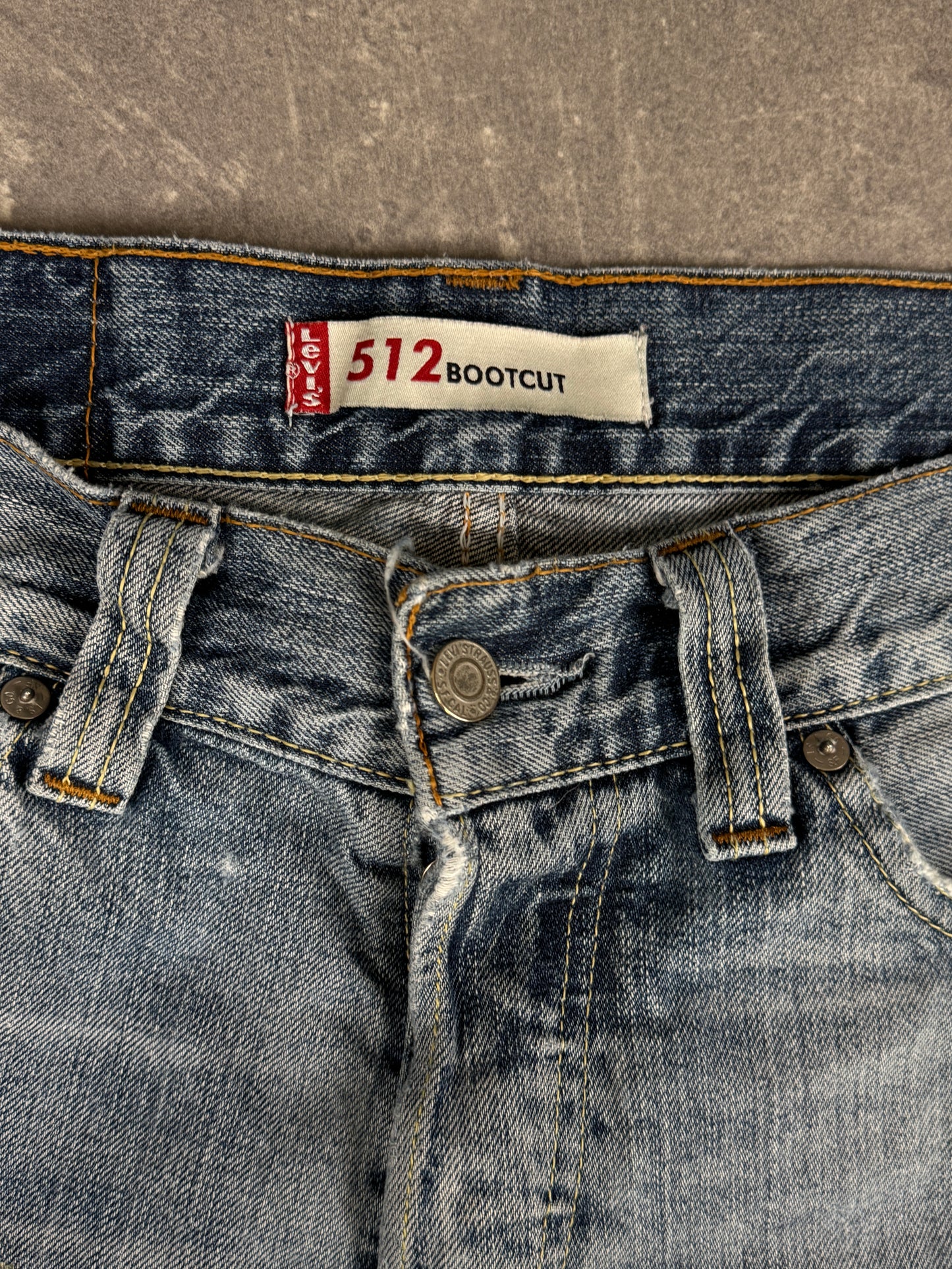 Levi’s bootcut Jeans (W31/L29)