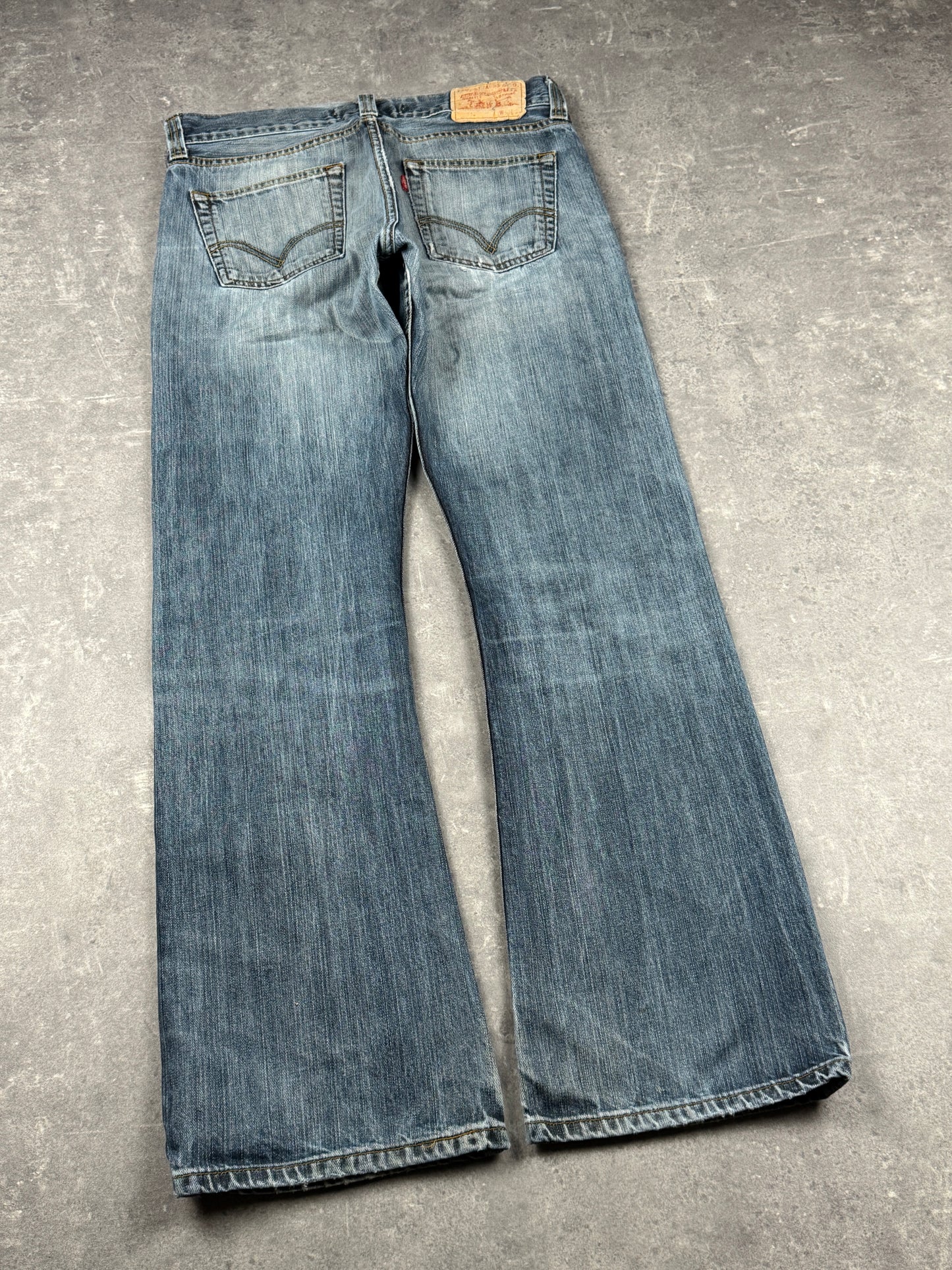 Levi’s bootcut jeans (W33/L34)