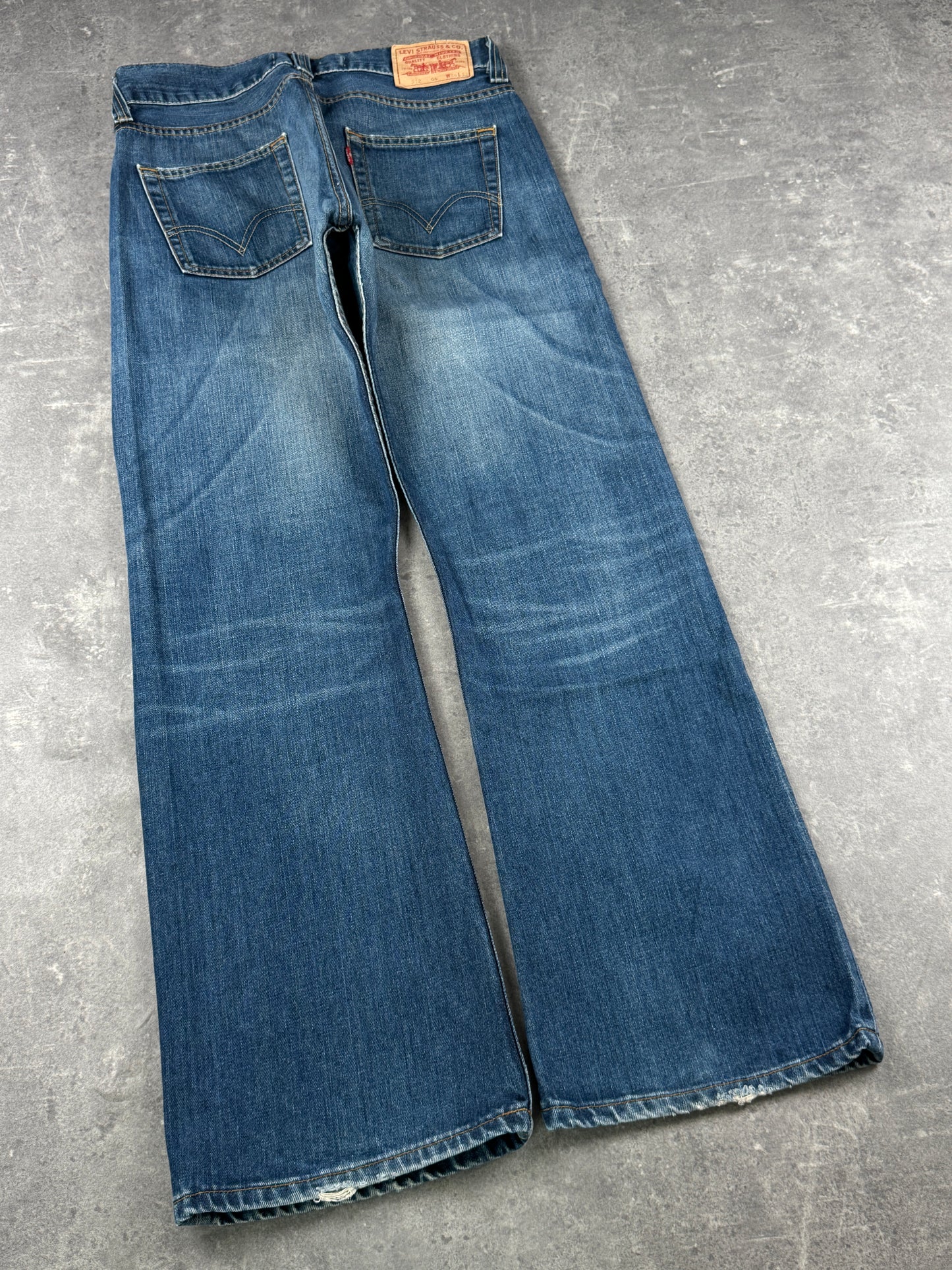 Levi’s bootcut Jeans (W34/L32)