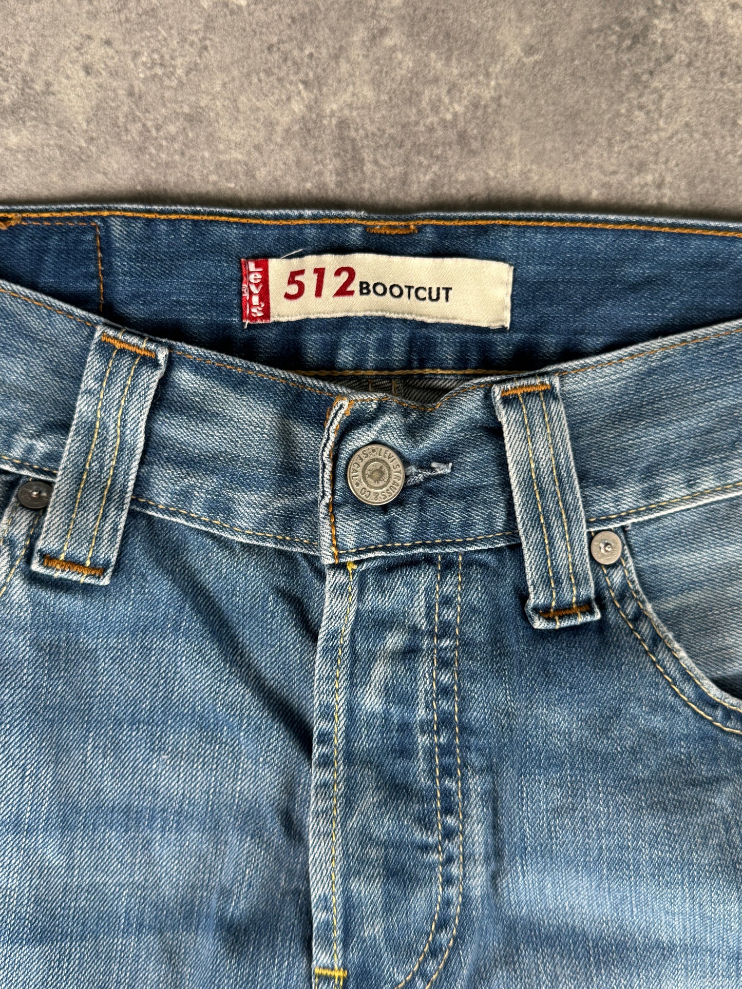 Levi’s bootcut Jeans (W30/L34)