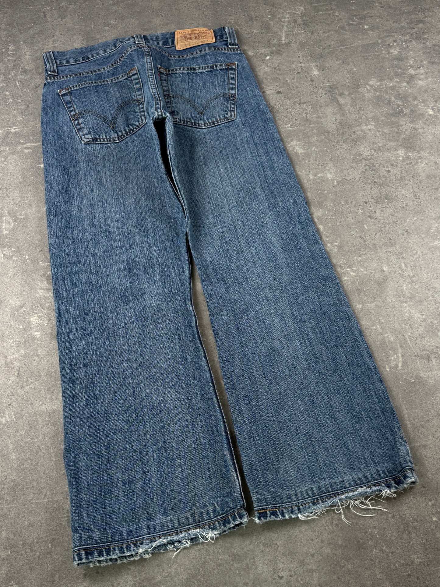 Levi’s bootcut Jeans (W30/L26)