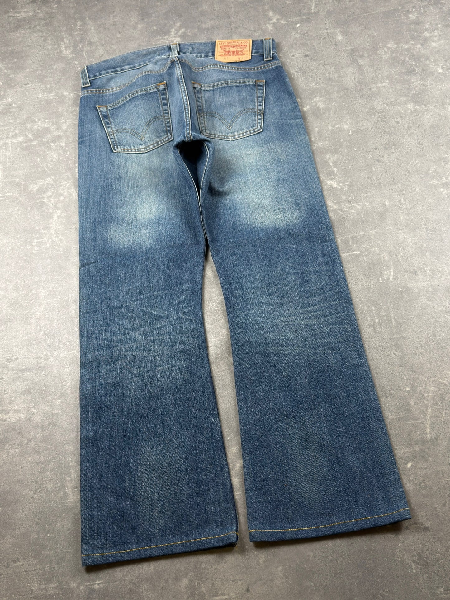 Levi’s bootcut Jeans (W34/L32)